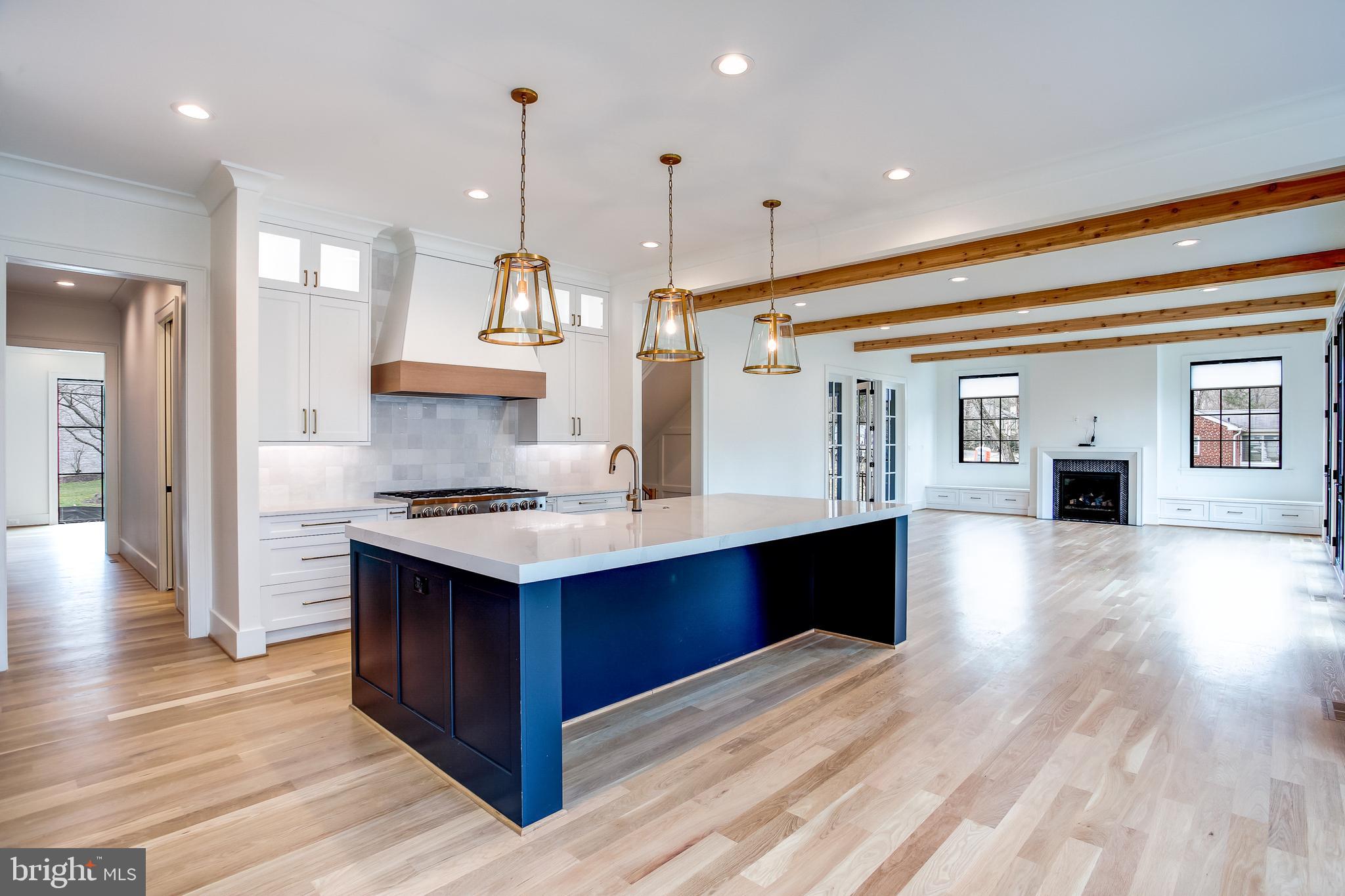 WOODHAVEN - Residential