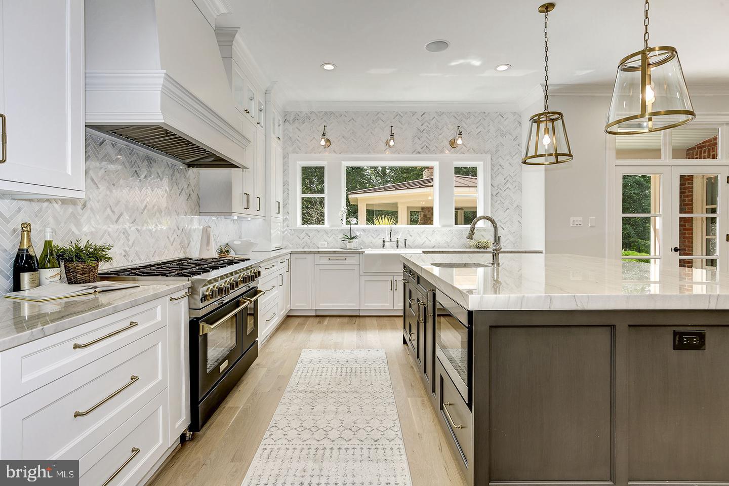 WOODHAVEN - Residential