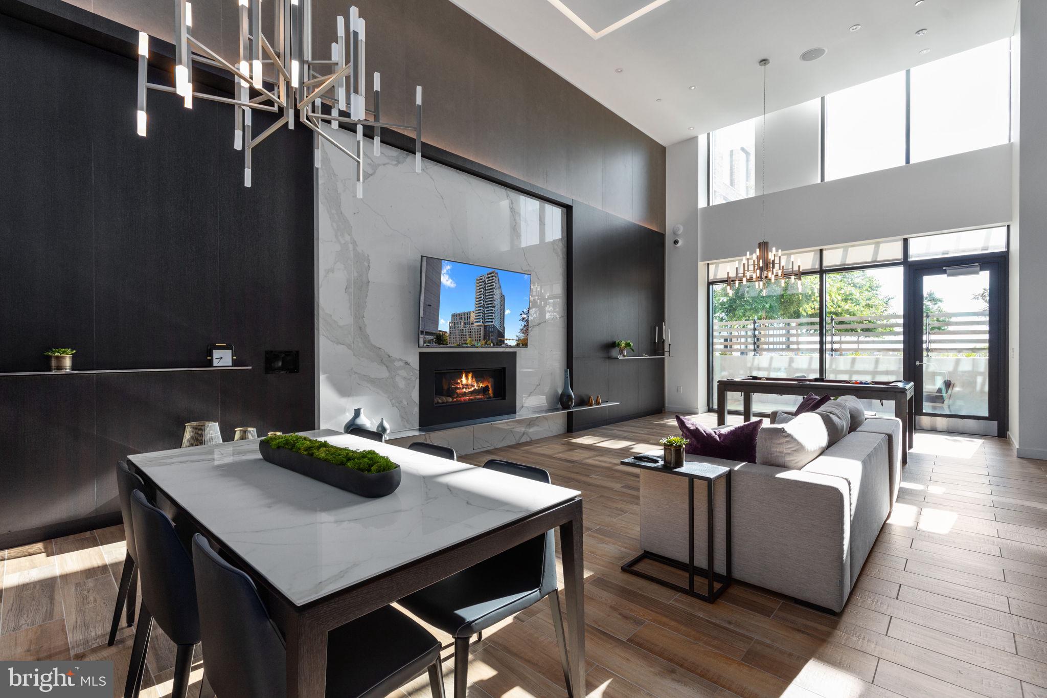 THE VERSE CONDO - Residential
