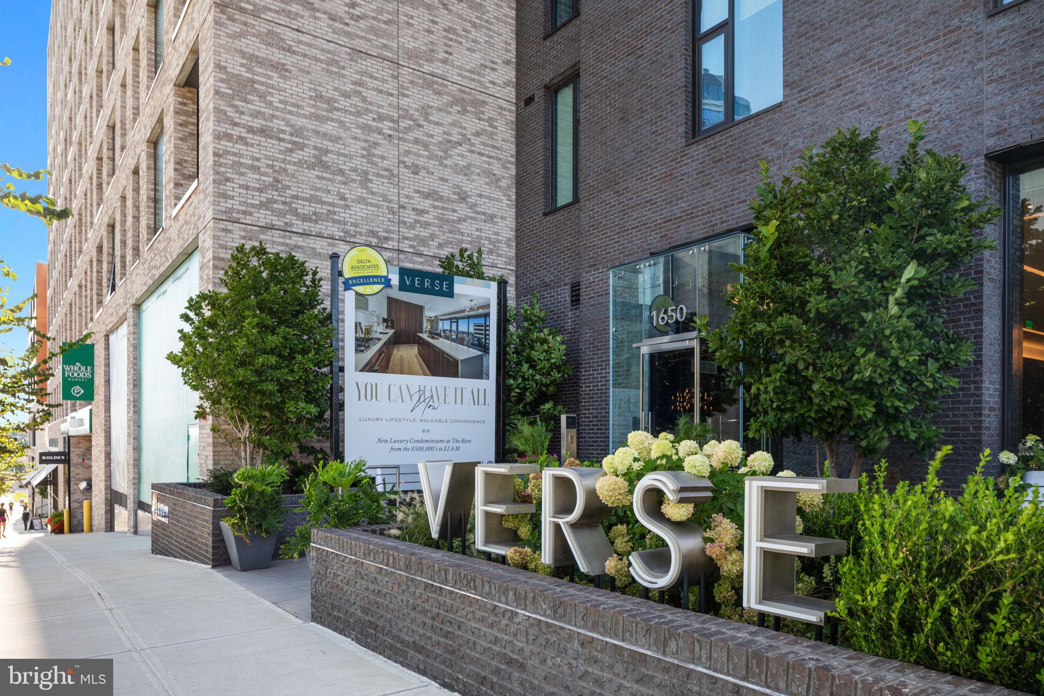 THE VERSE CONDO - Residential