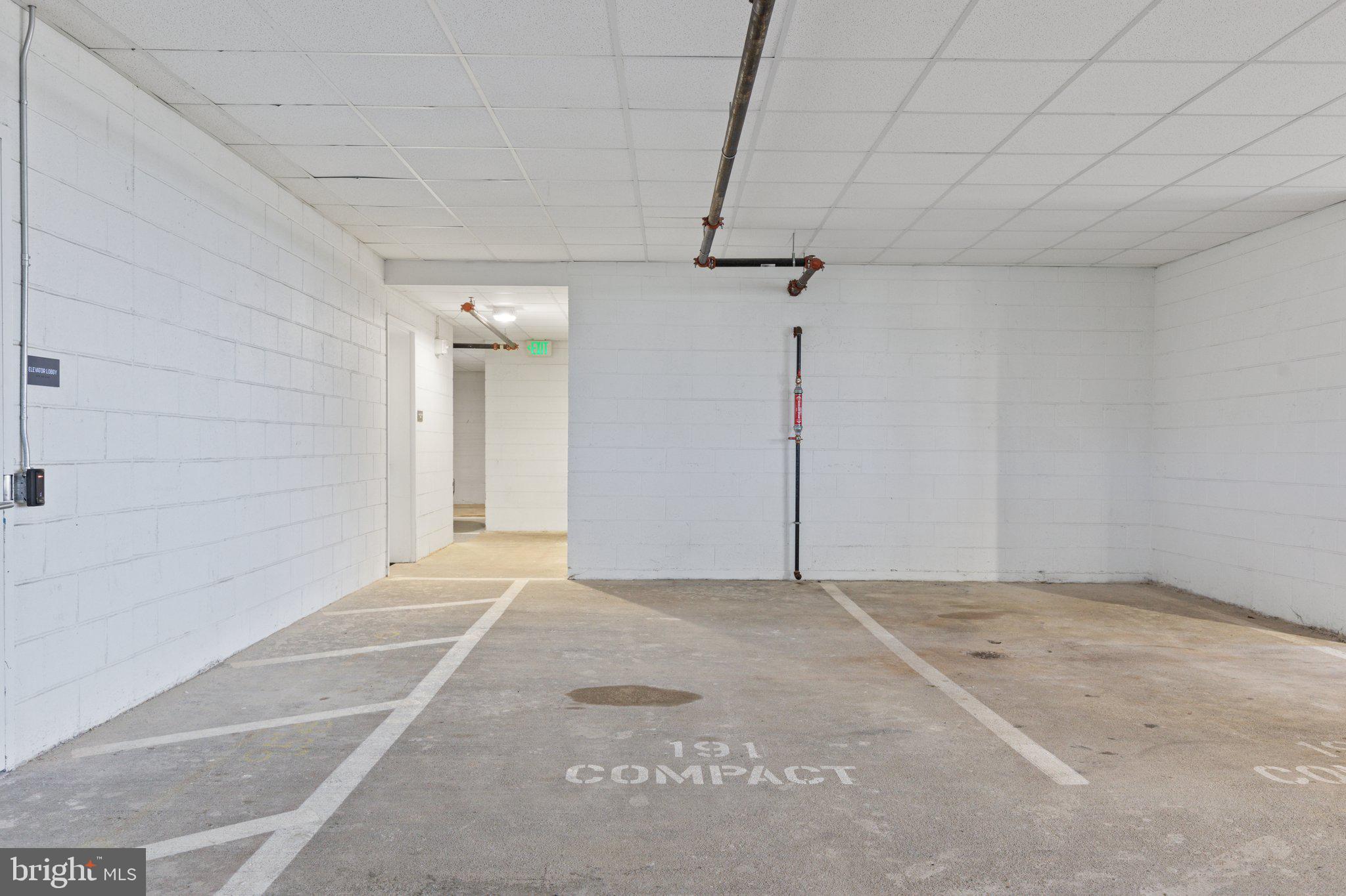 THE VERSE CONDO - Residential