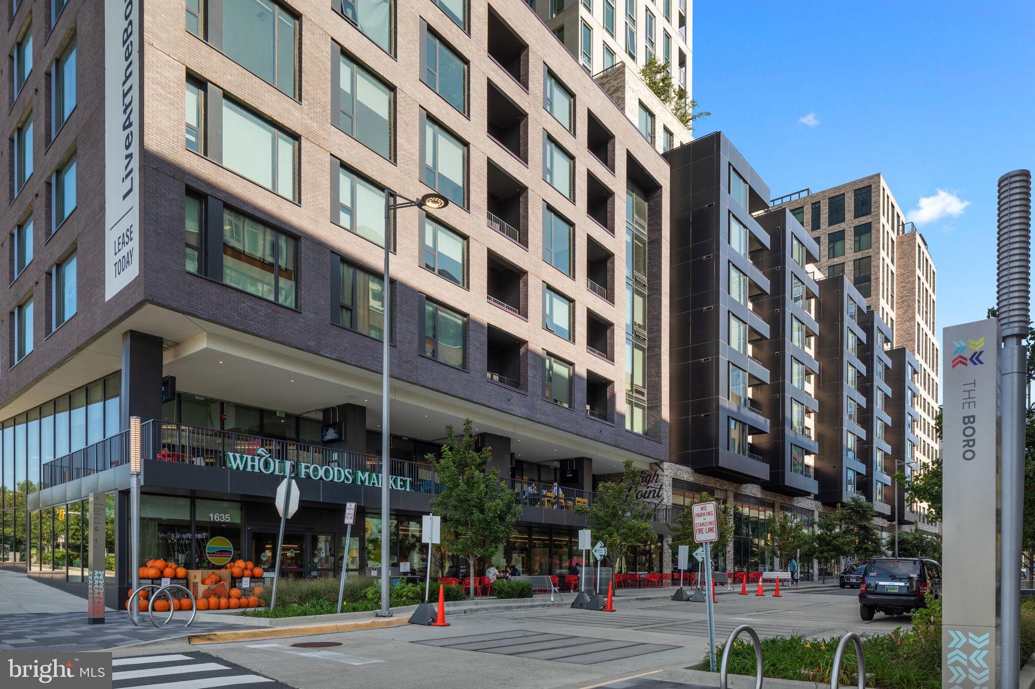 THE VERSE CONDO - Residential