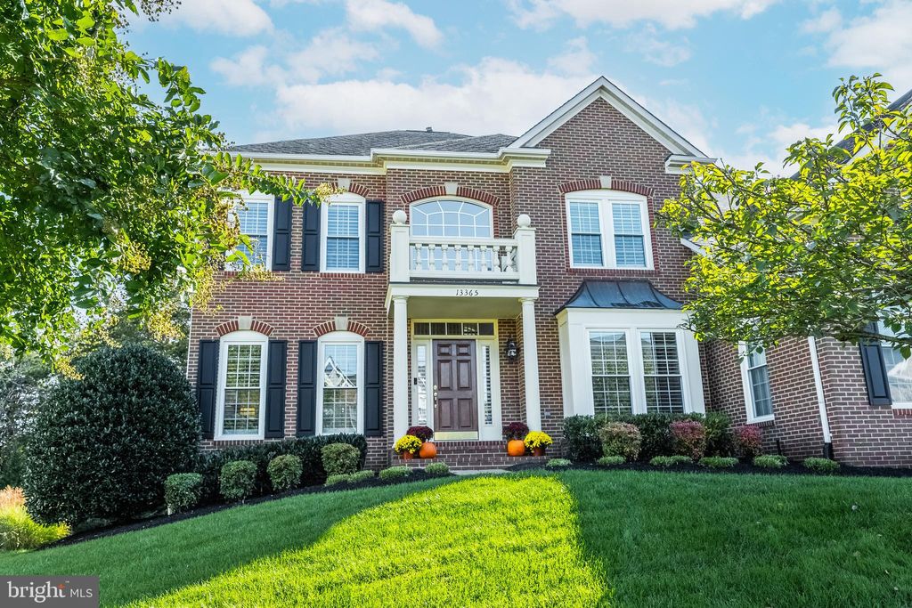 Photo of 13365 Piedmont Vista Drive, HAYMARKET, VA 20169 (MLS # VAPW2105364)