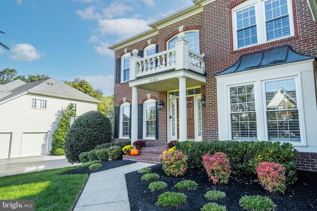 Photo of 13365 Piedmont Vista Drive, HAYMARKET, VA 20169 (MLS # VAPW2105364)