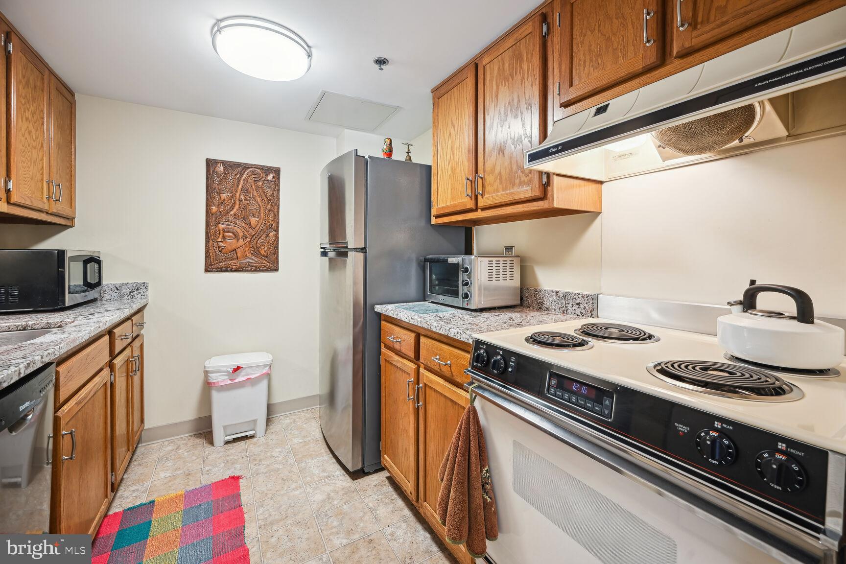 900 N TAYLOR STREET 1107