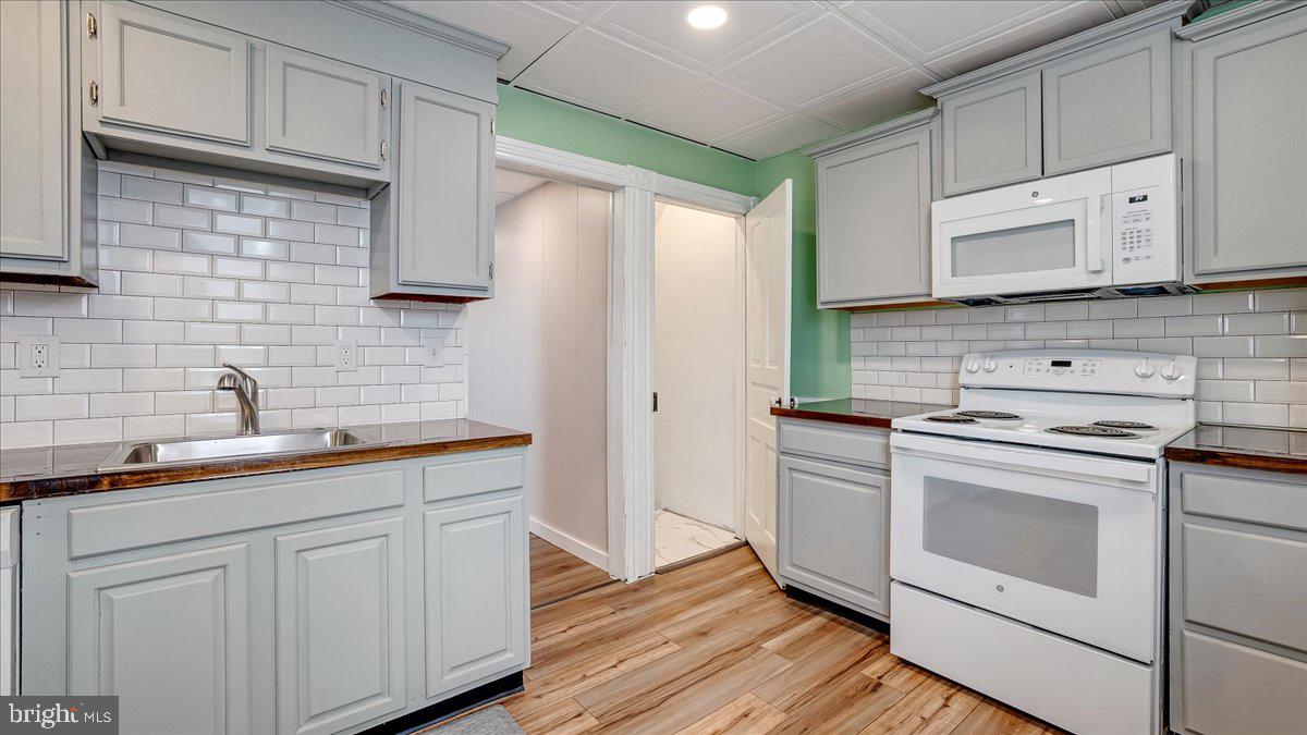 NOT IN A DEVELOPMENT - Residential