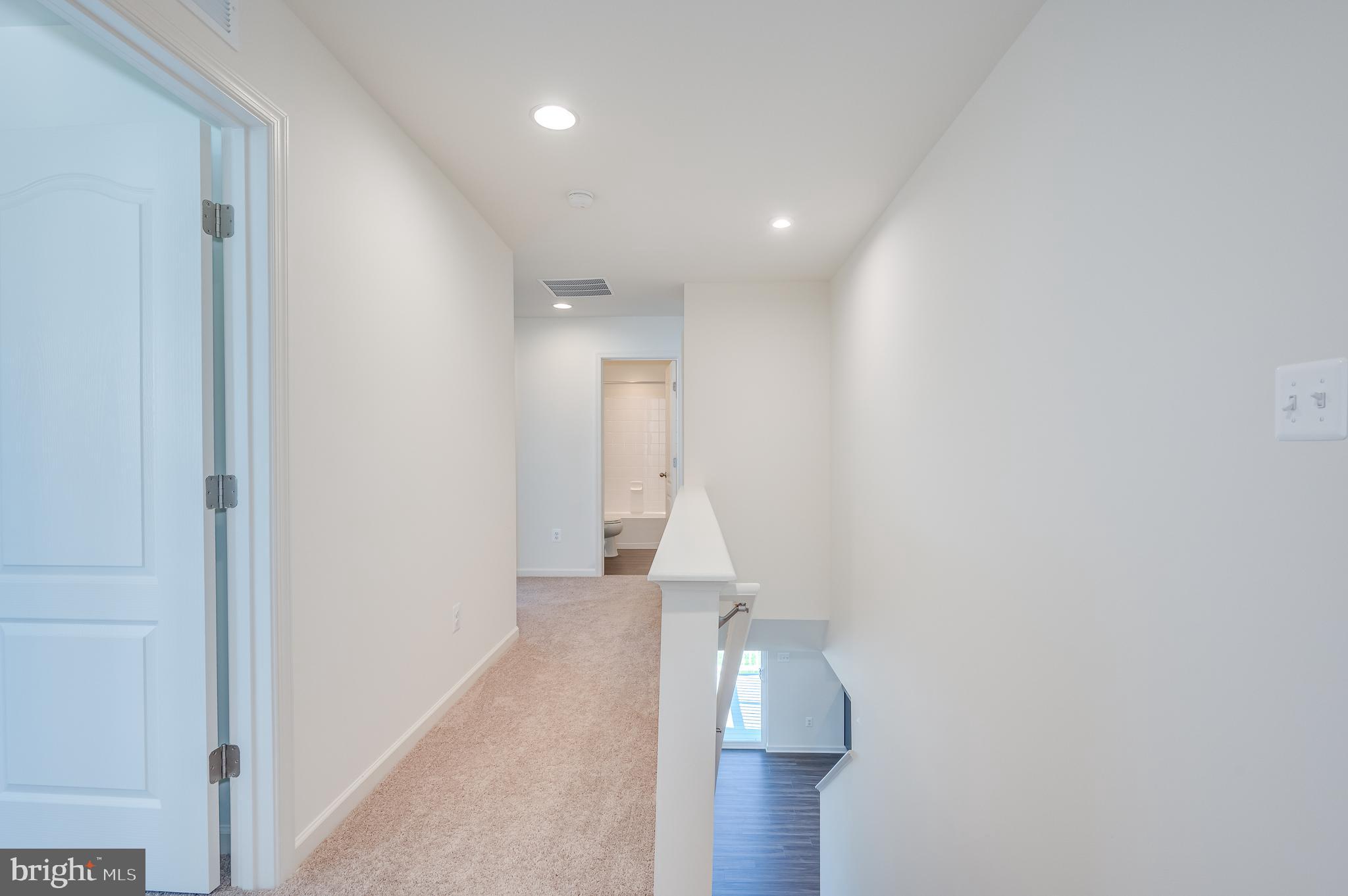 OVERLOOK AT RIVERSIDE - Residential Lease