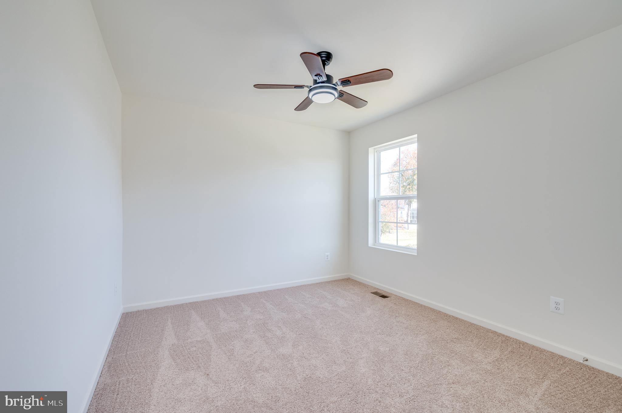 OVERLOOK AT RIVERSIDE - Residential Lease