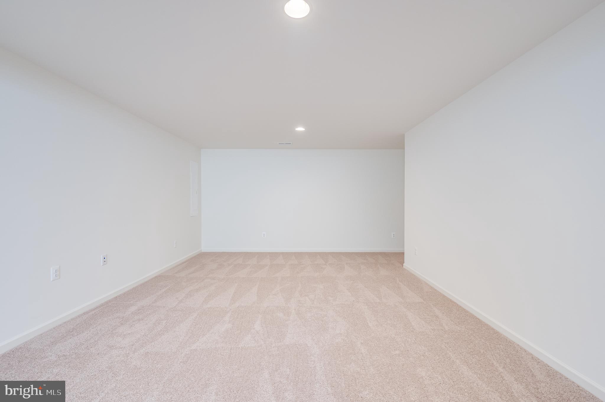 OVERLOOK AT RIVERSIDE - Residential Lease