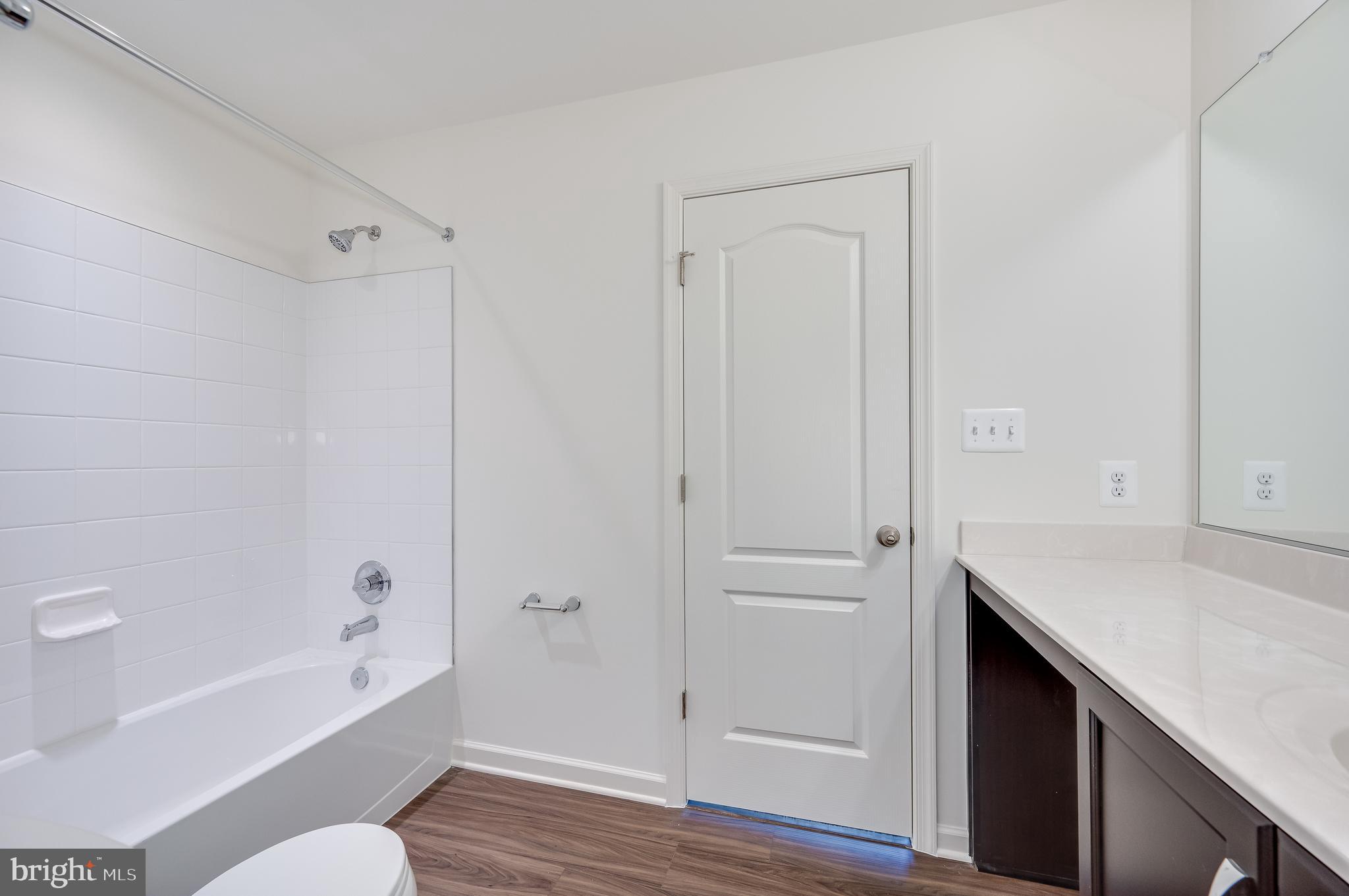 OVERLOOK AT RIVERSIDE - Residential Lease