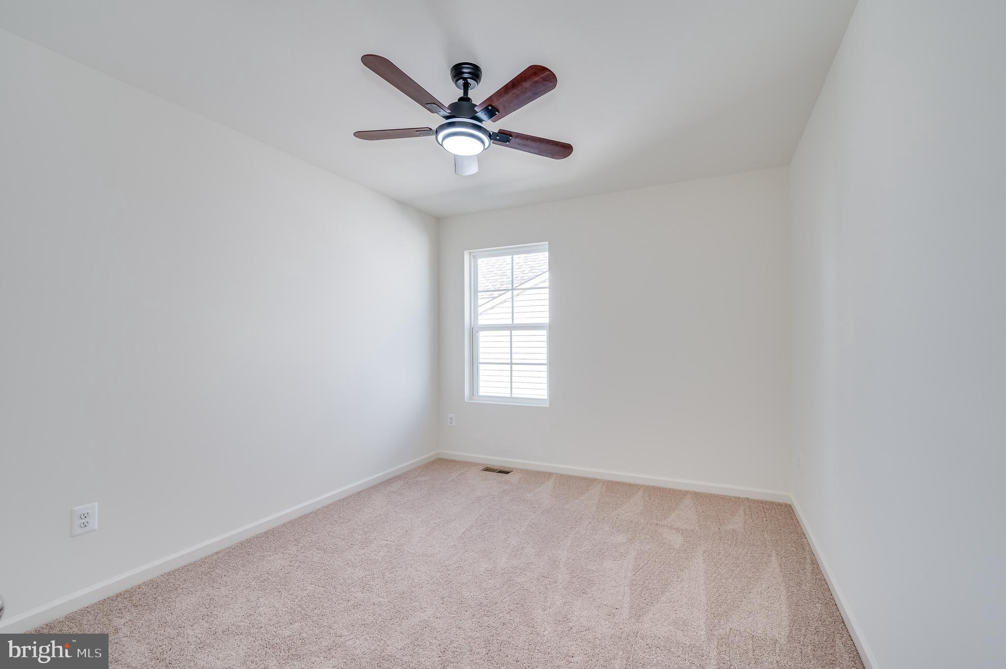 OVERLOOK AT RIVERSIDE - Residential Lease