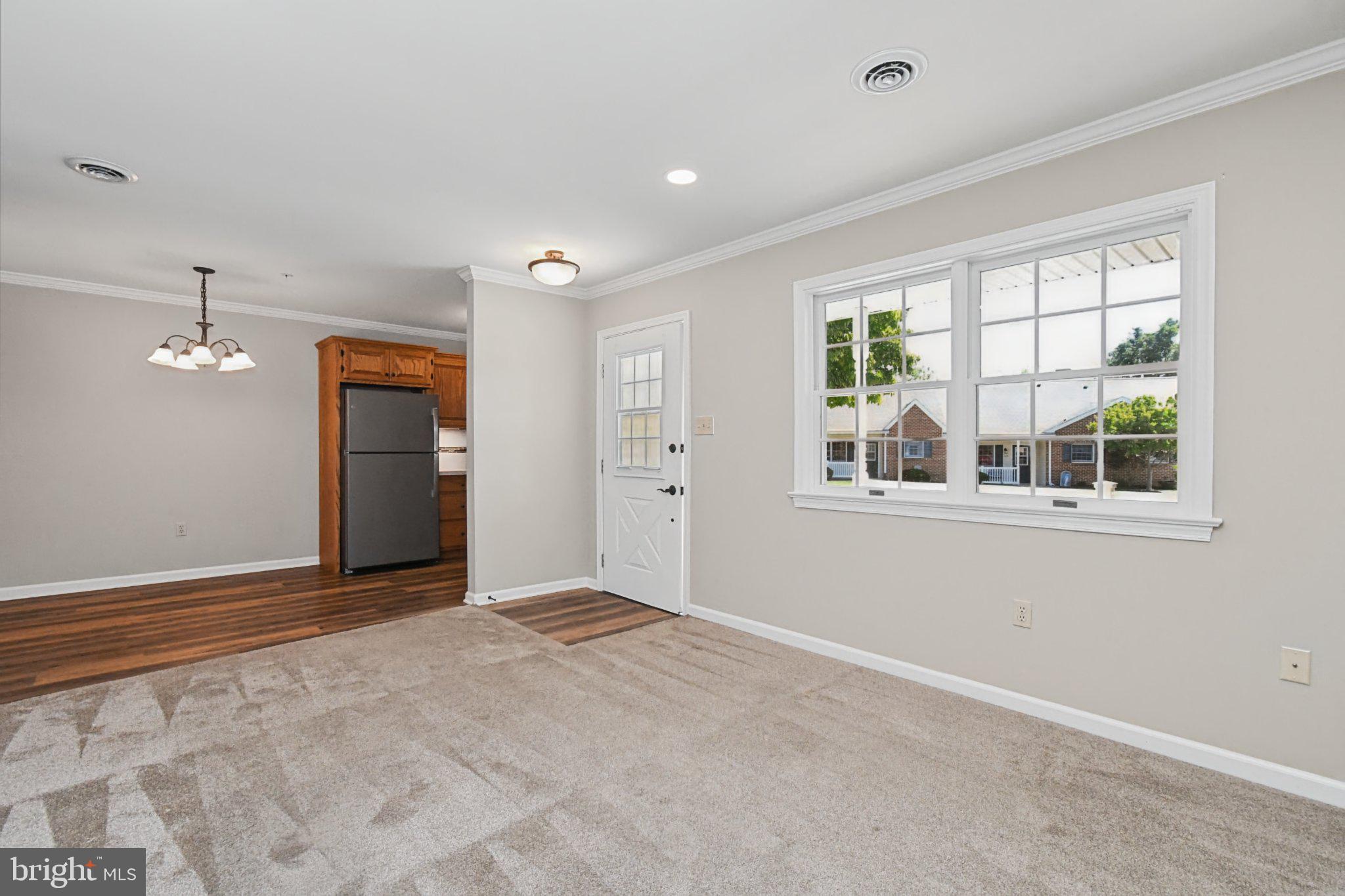 2461 E HIGH STREET HI