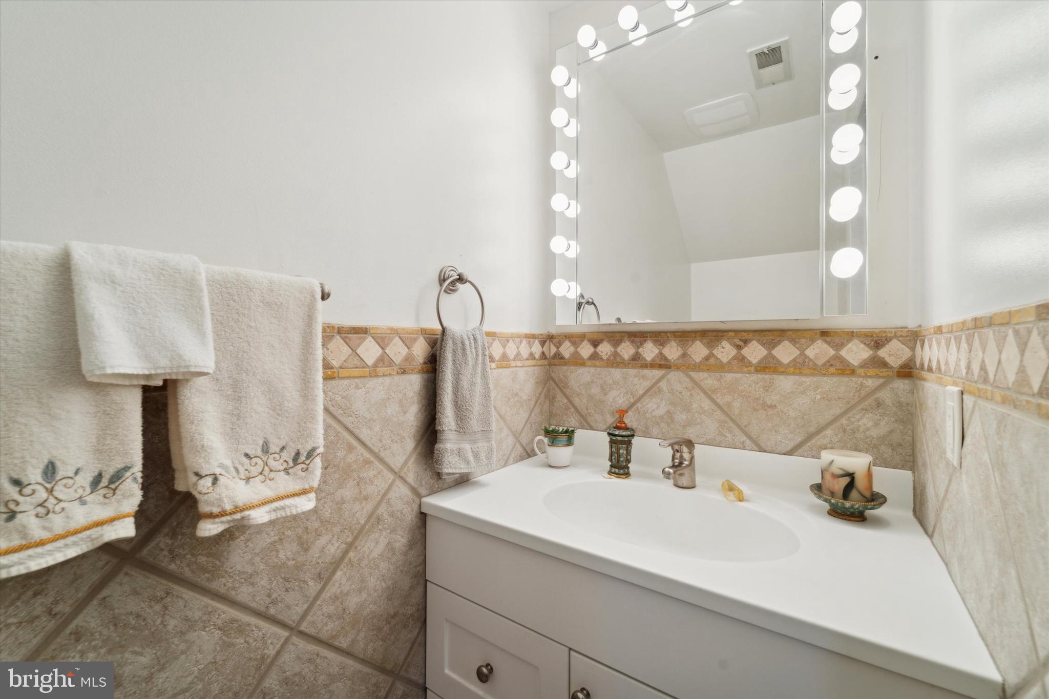 1407 Naomi's Court NAOMI'S COURT 1407