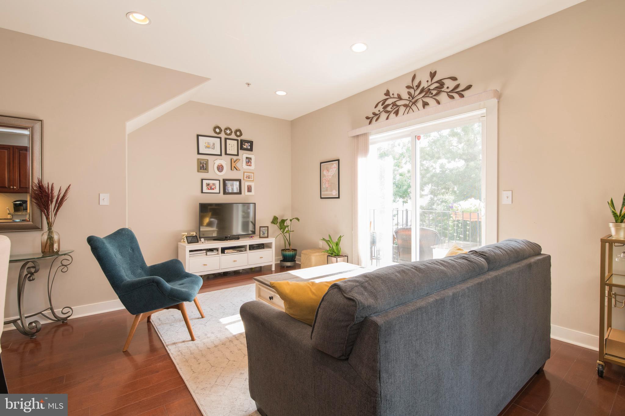 ART MUSEUM AREA - Residential