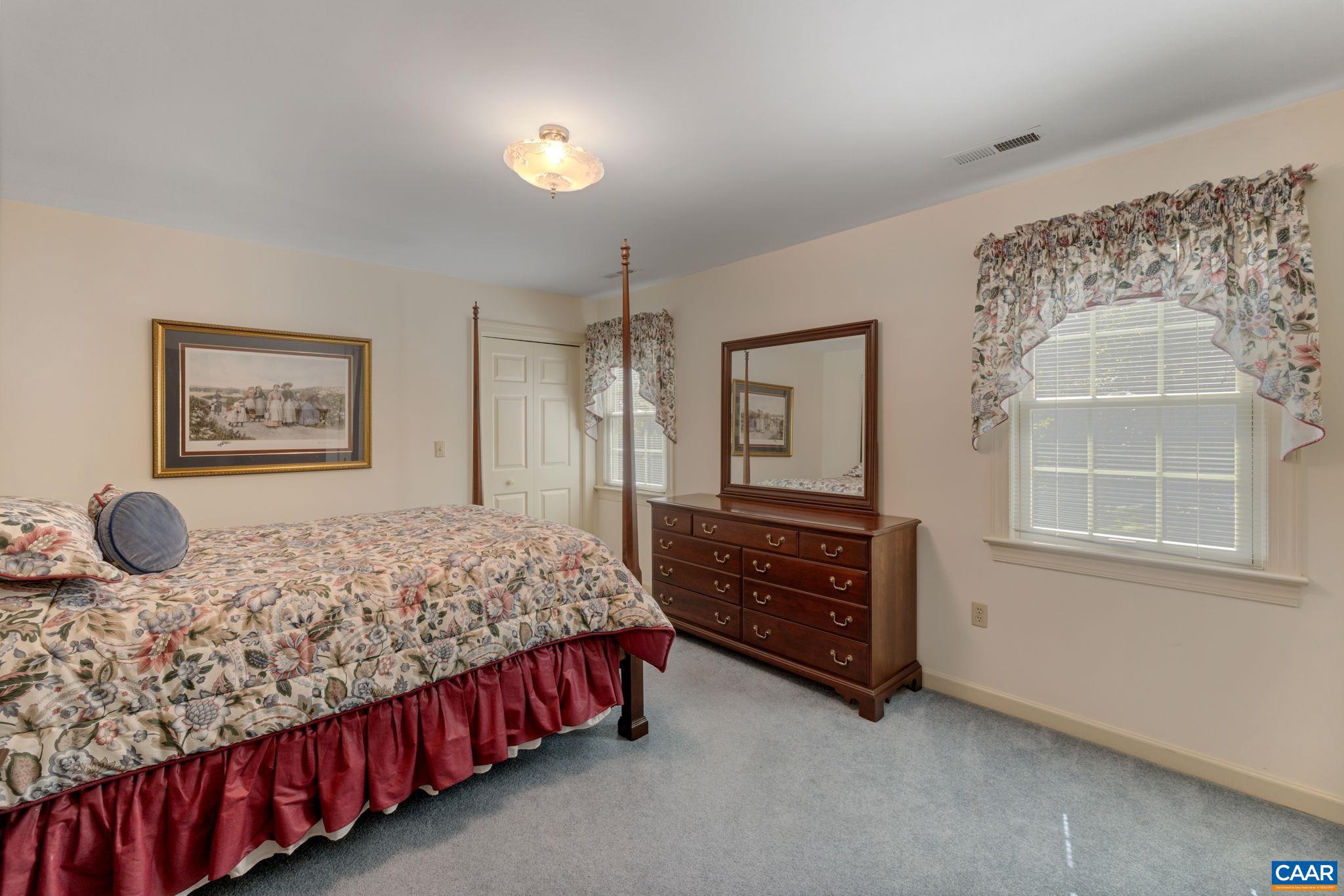 EDNAM FOREST - Residential