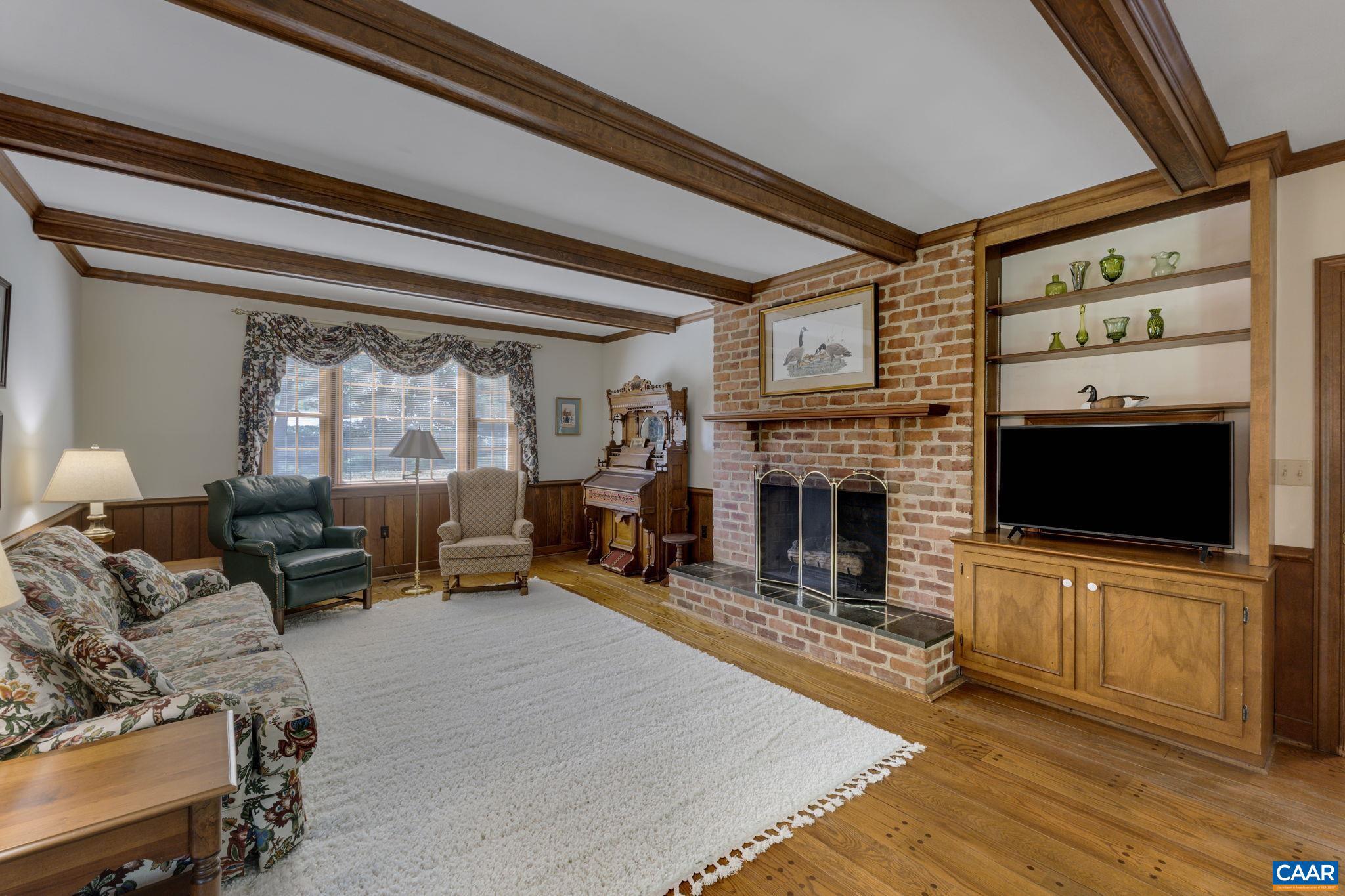 EDNAM FOREST - Residential