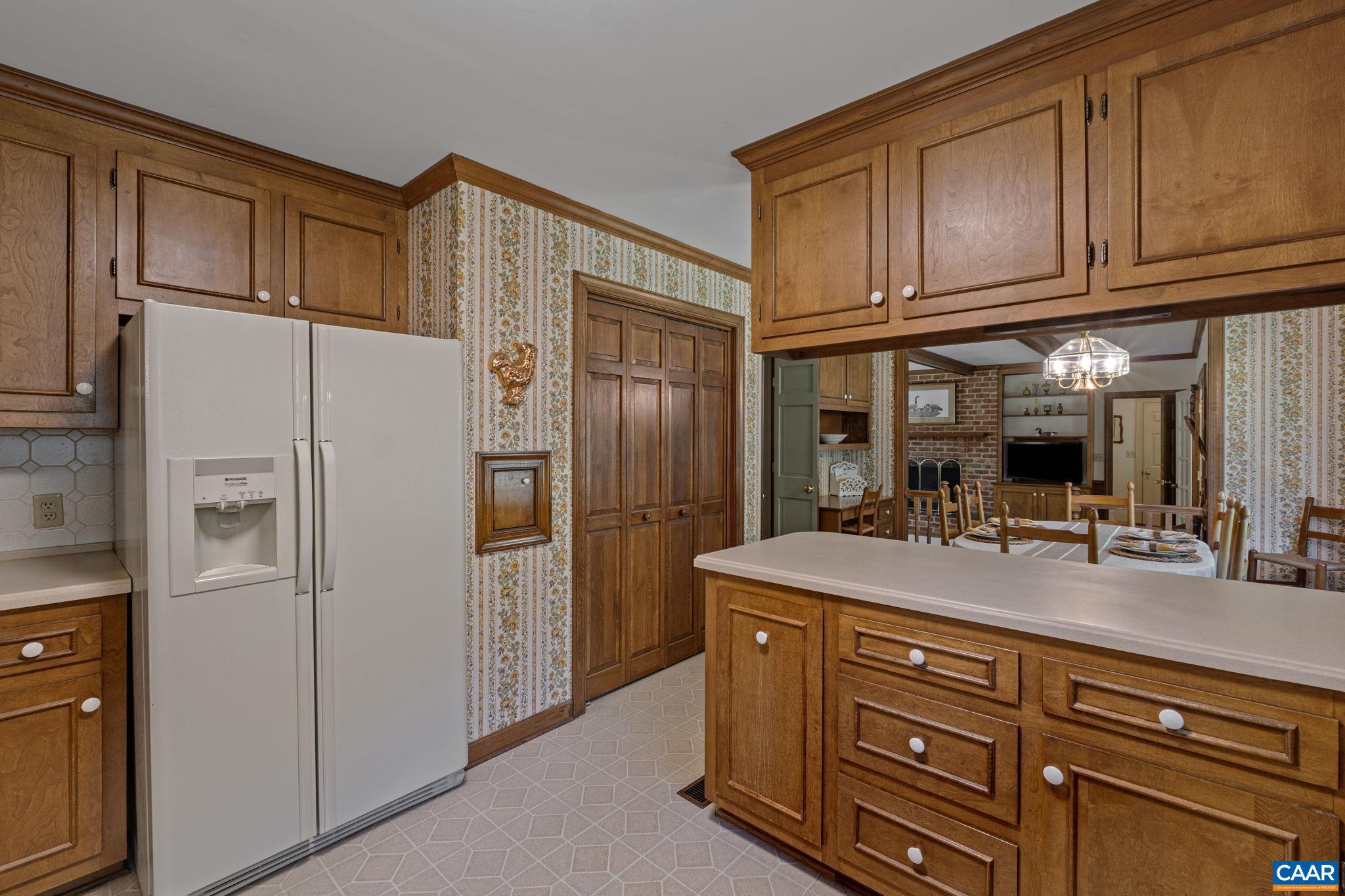 EDNAM FOREST - Residential