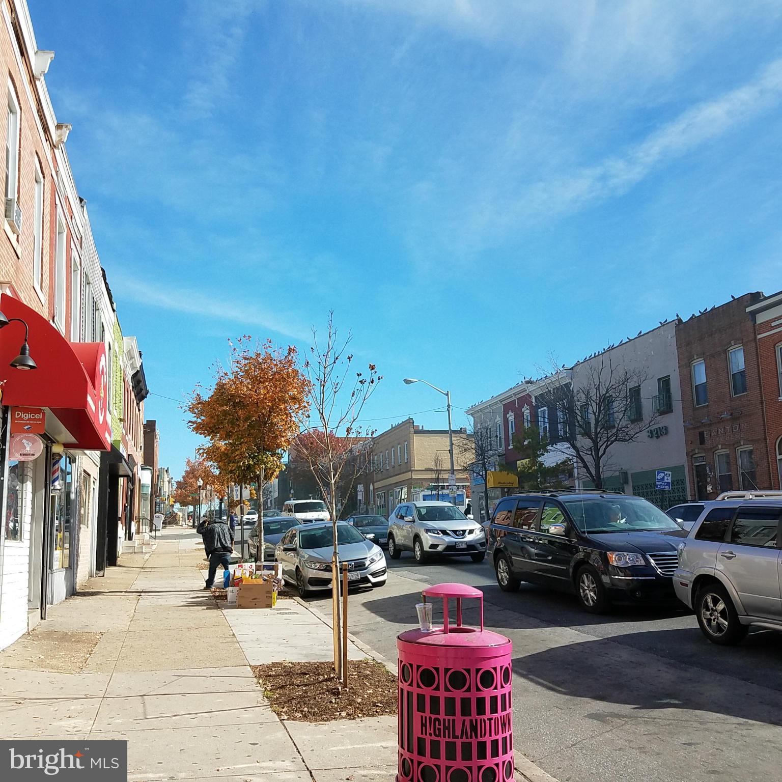 HIGHLANDTOWN - Commercial Sale