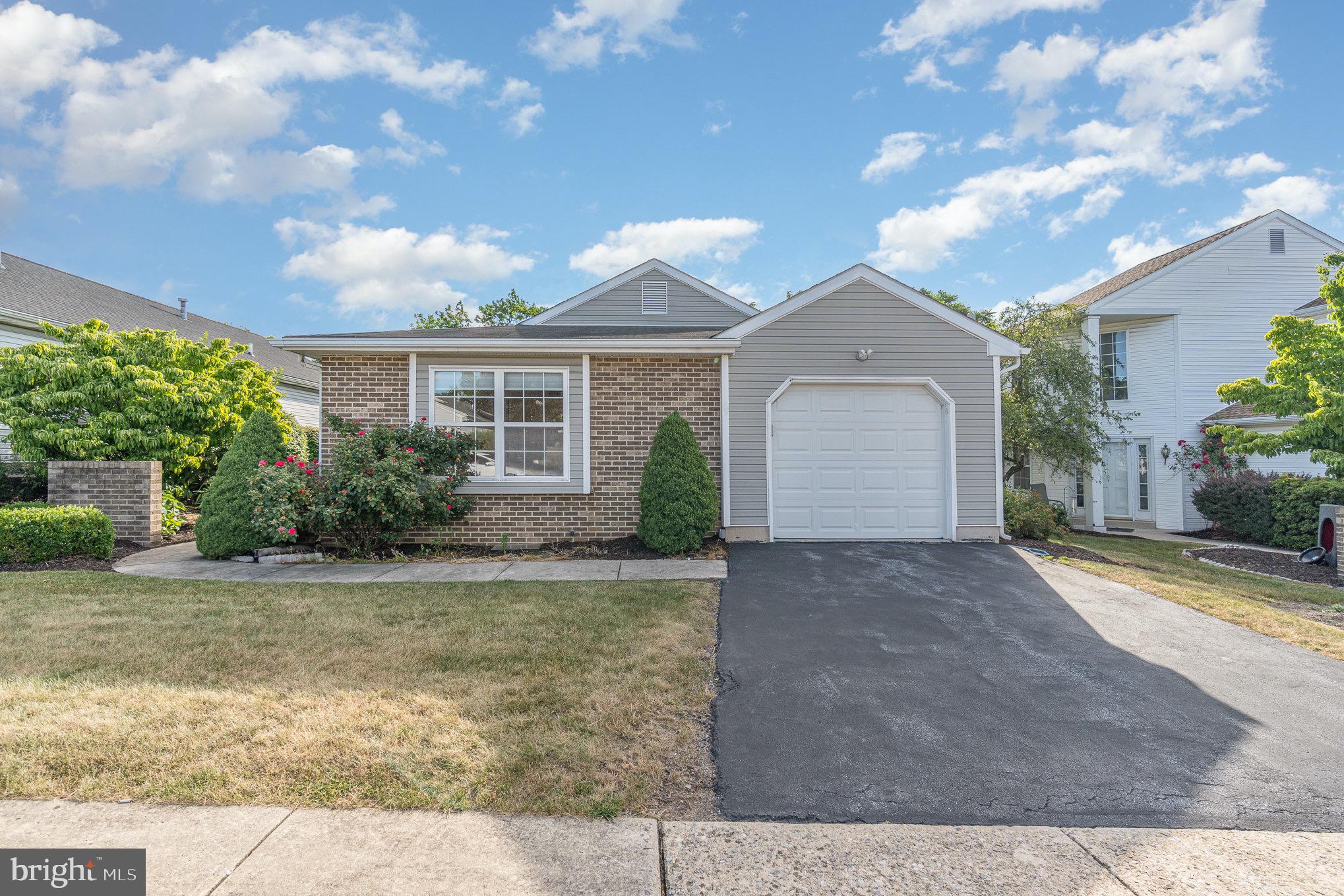 HIGHLANDS AT HEATHERFIELD - Residential