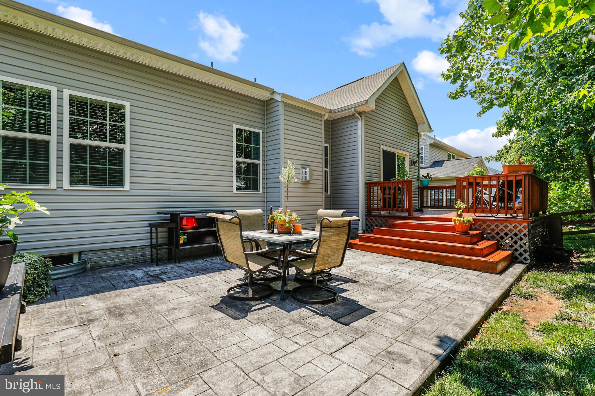 FIELDS AT ROCK GLENN - Residential