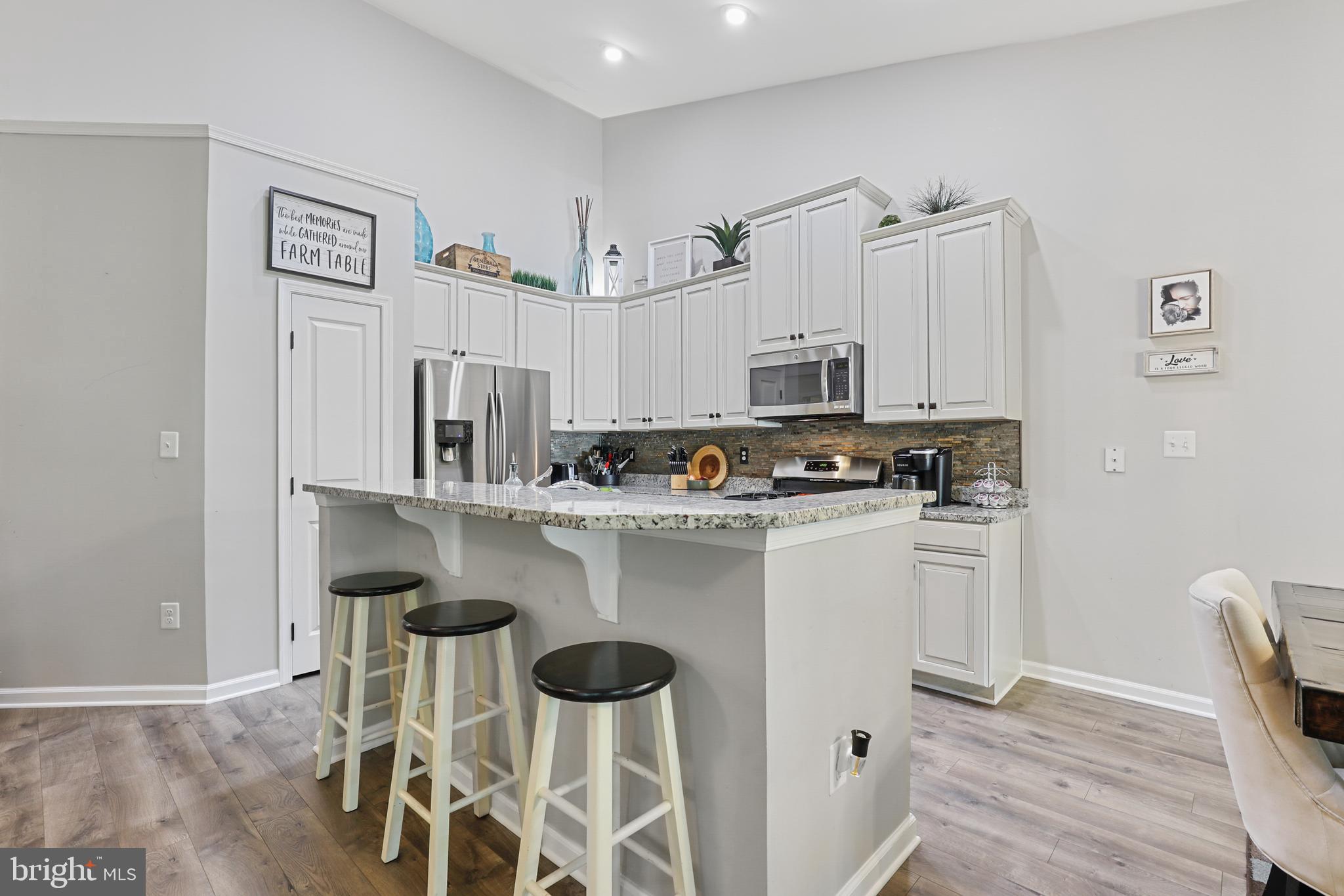 FIELDS AT ROCK GLENN - Residential