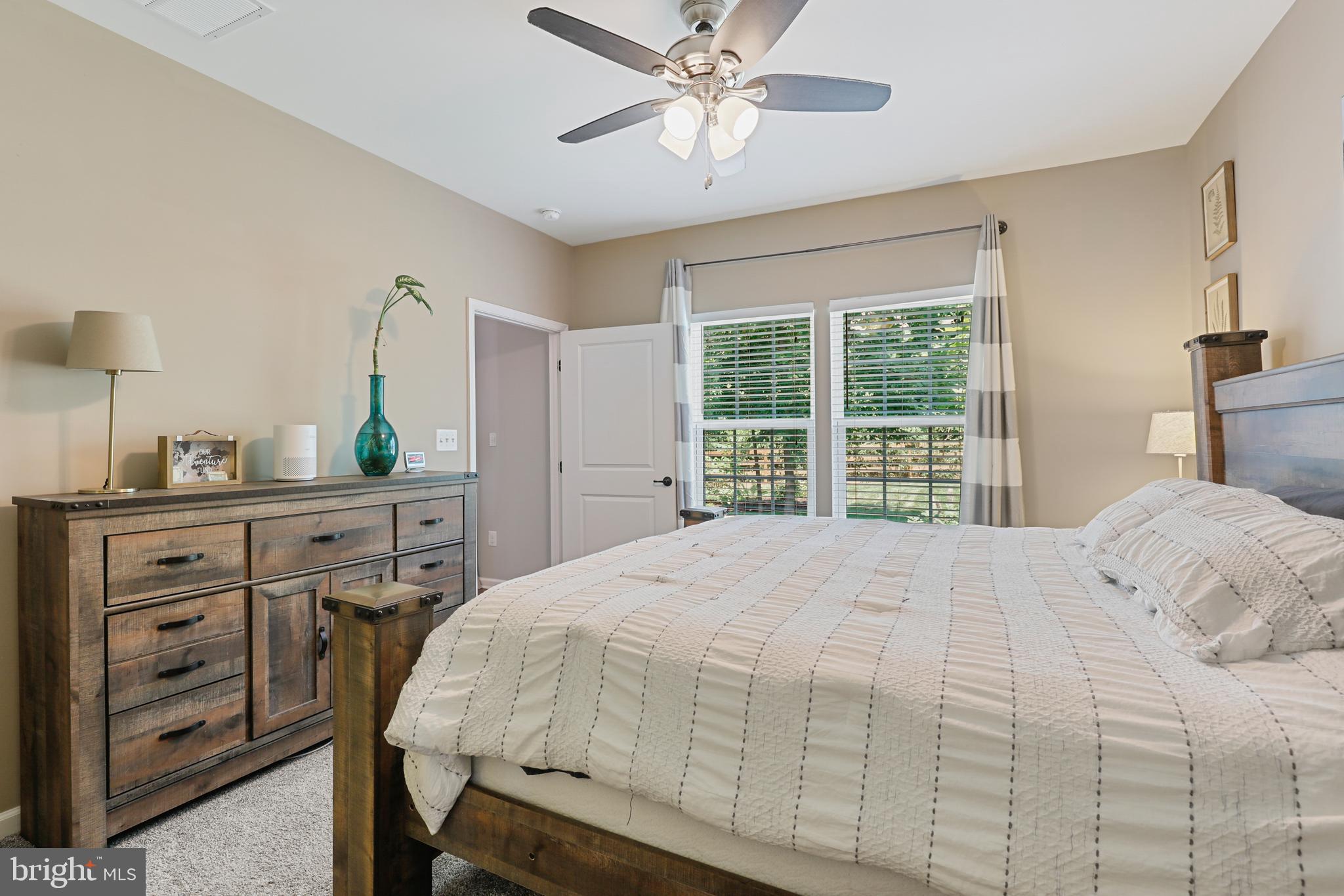 FIELDS AT ROCK GLENN - Residential