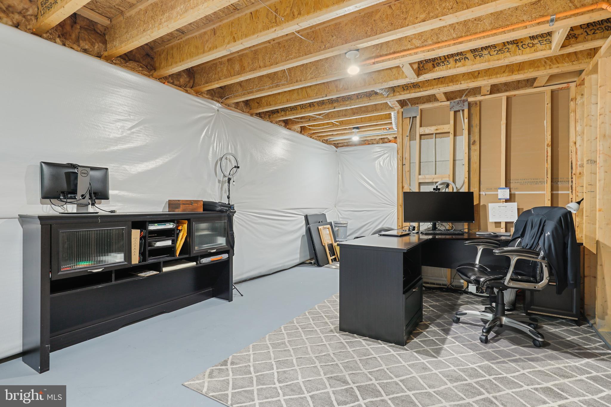 FIELDS AT ROCK GLENN - Residential