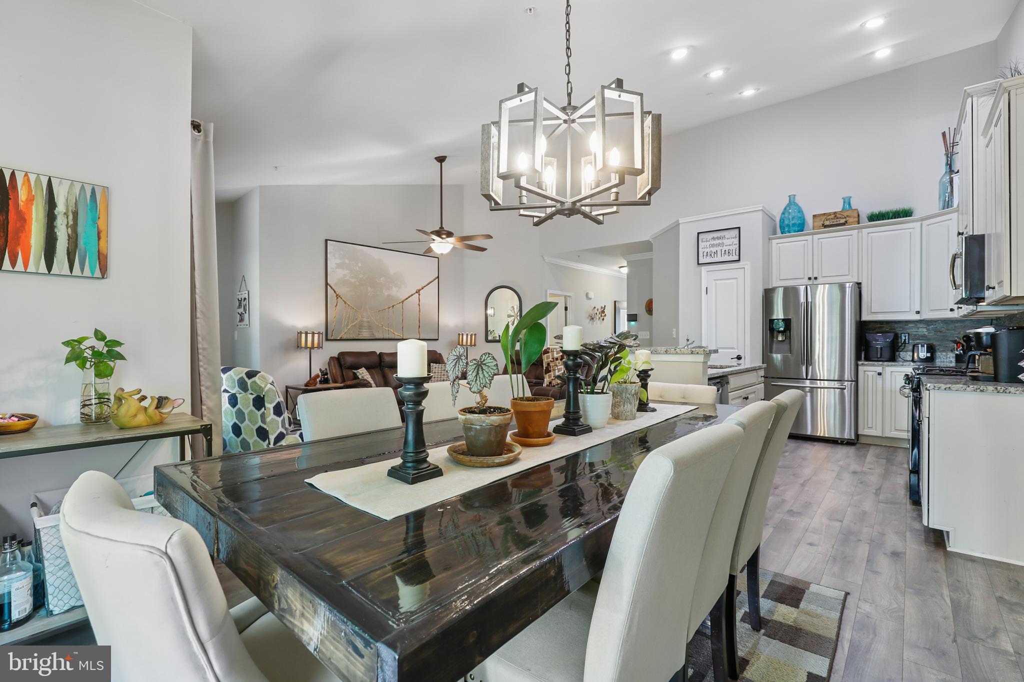 FIELDS AT ROCK GLENN - Residential