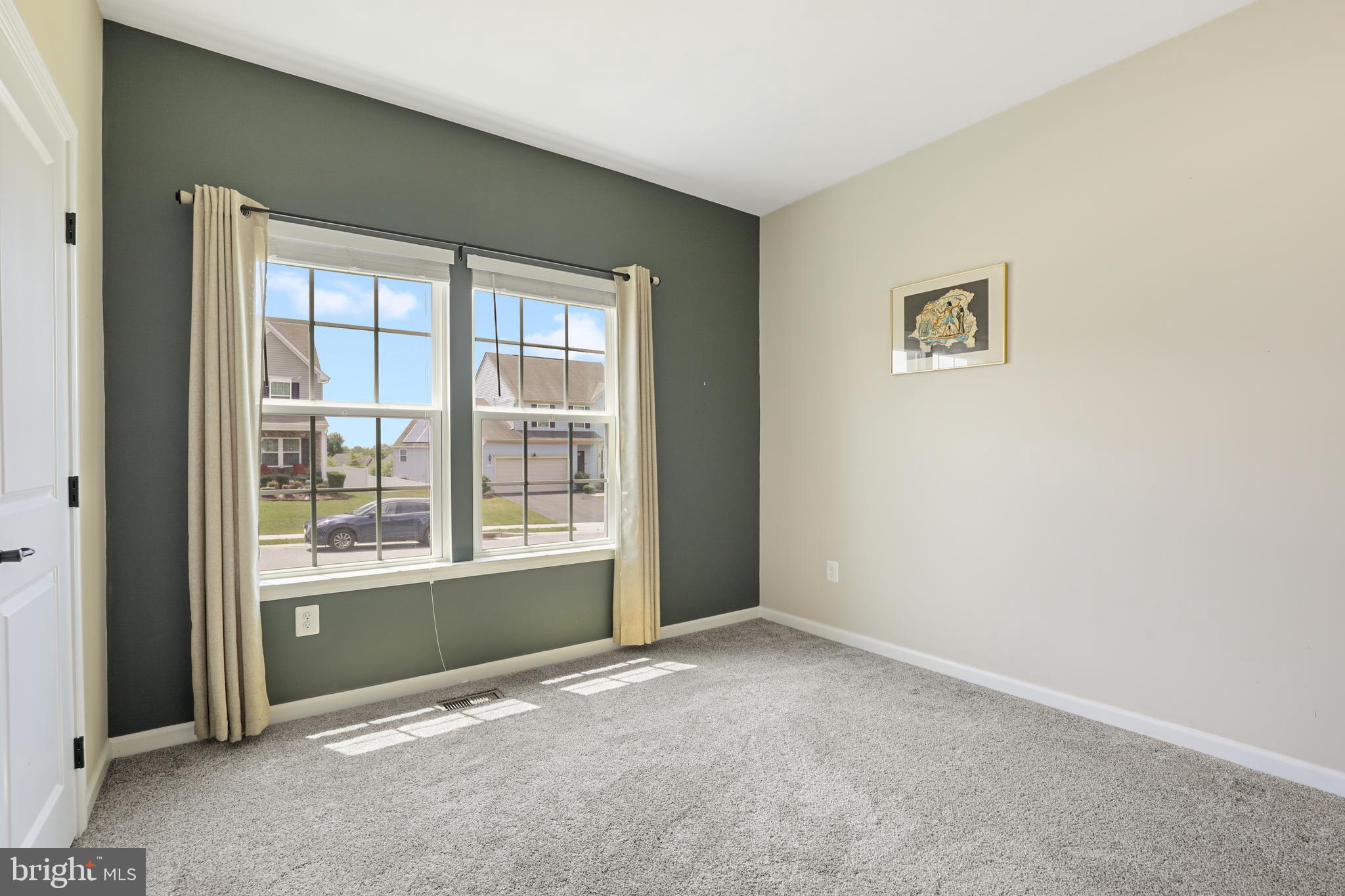 FIELDS AT ROCK GLENN - Residential