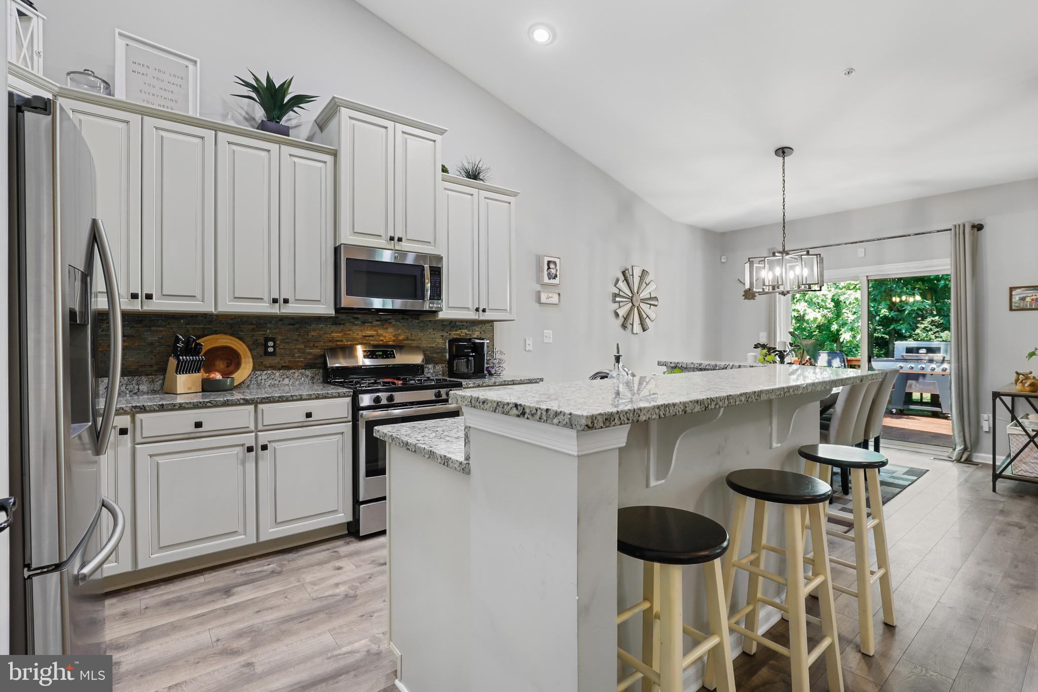 FIELDS AT ROCK GLENN - Residential