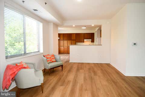 Condo For Sale - 3100 N Leisure World Boulevard #207<br/> Montgomery County, SILVER SPRING, MD 20906