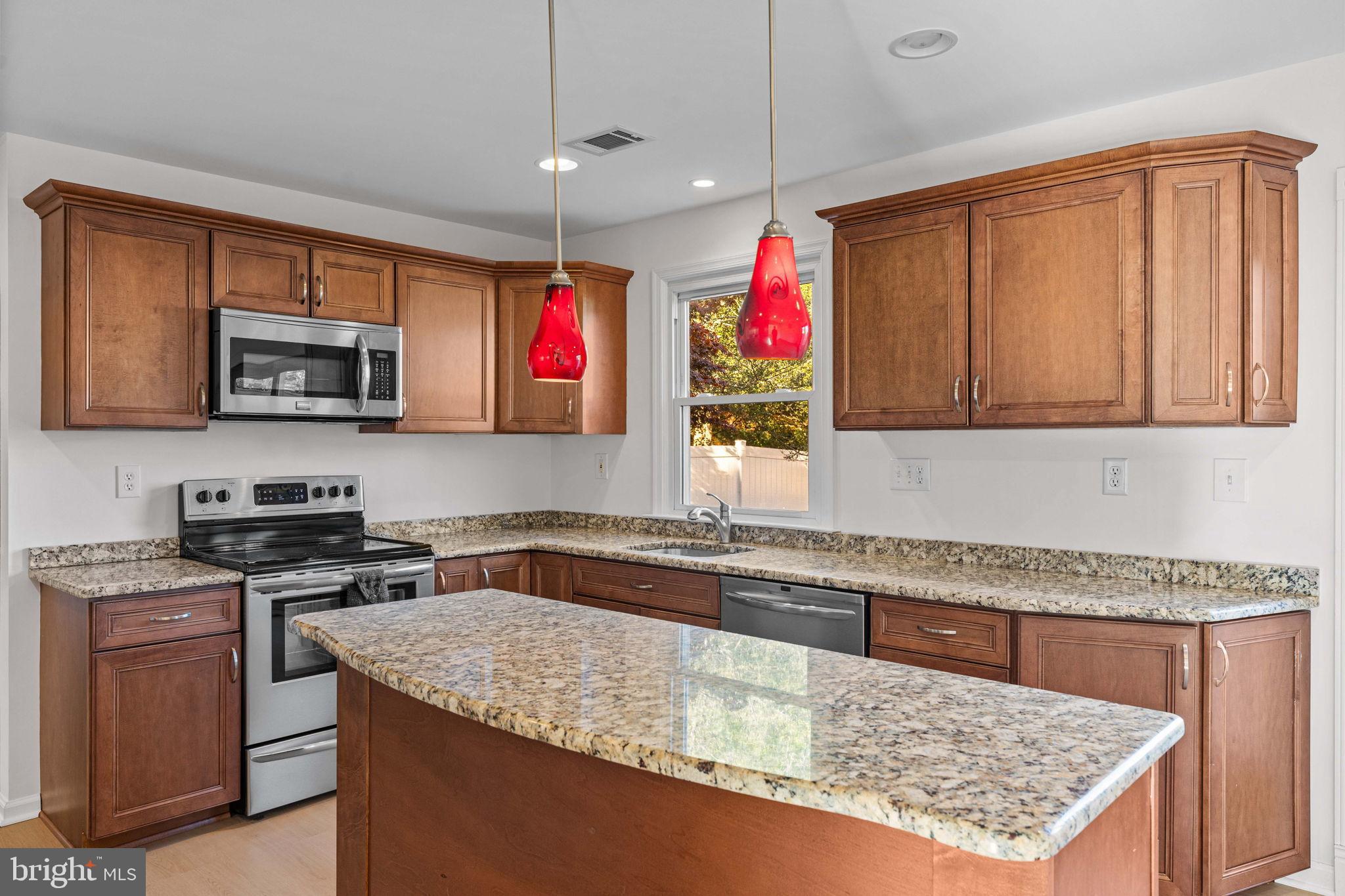 ROCKY MDWS - Residential