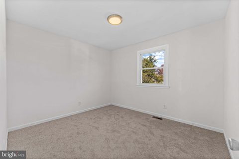 Tiny photo for 217 Pebble Court, CHALFONT, PA 18914 (MLS # PABU2109084)