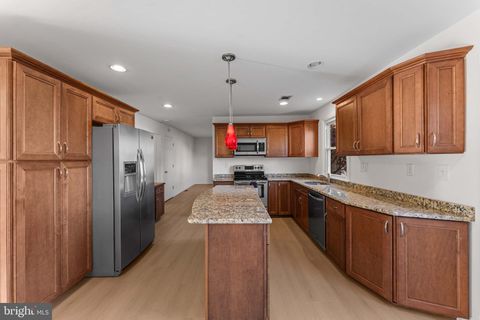 Tiny photo for 217 Pebble Court, CHALFONT, PA 18914 (MLS # PABU2109084)