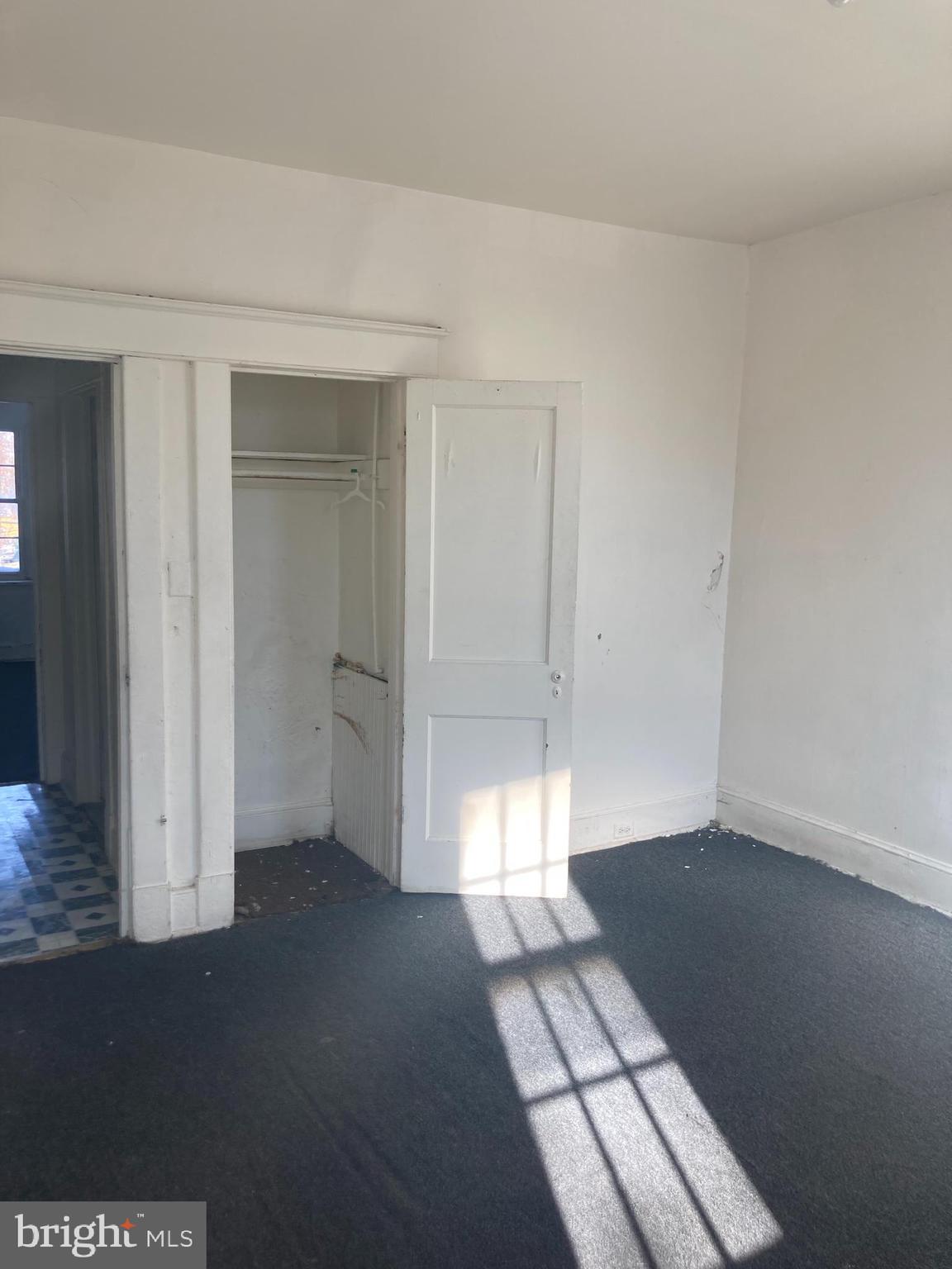 MONDAWMIN - Residential