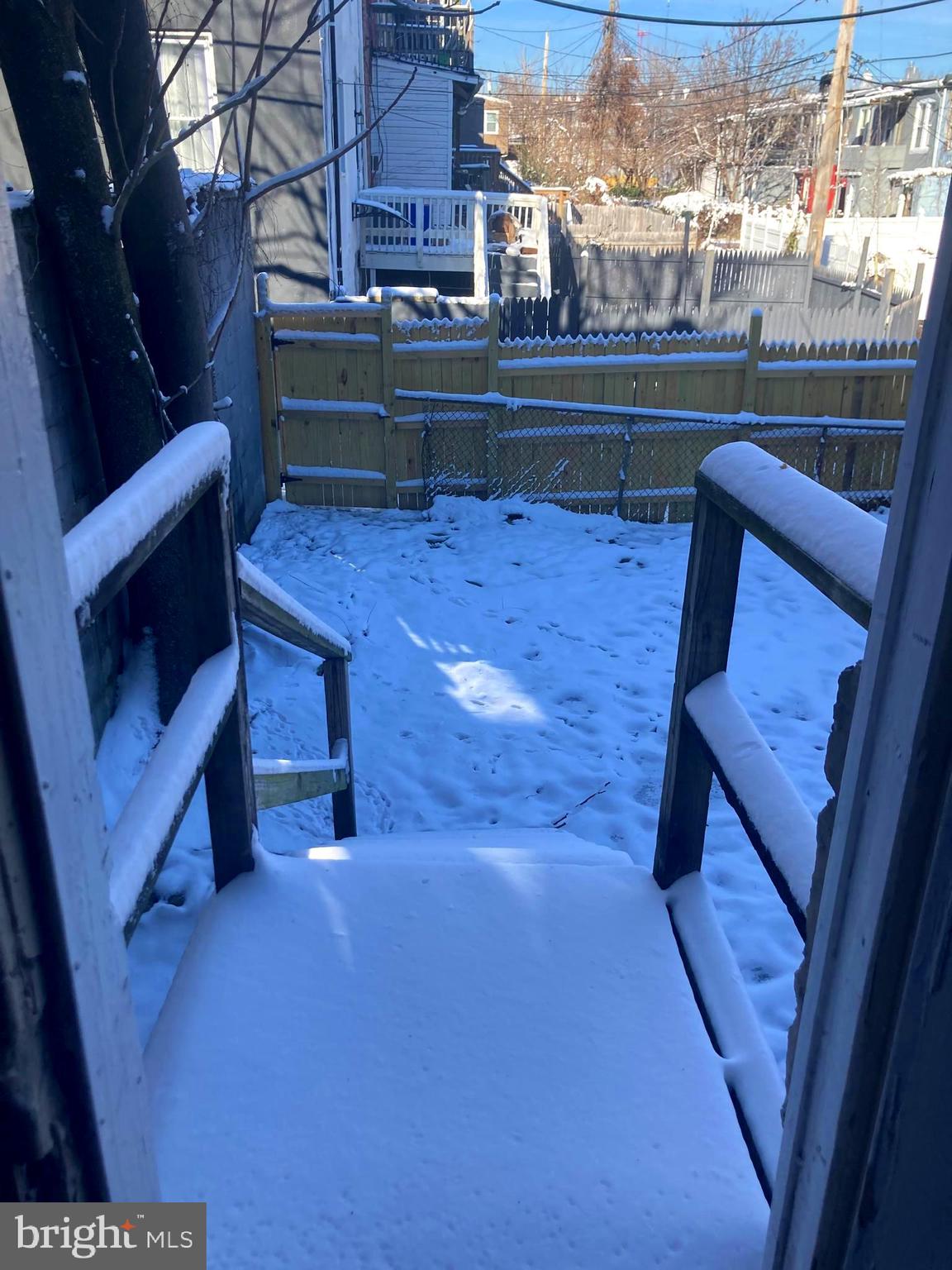 MONDAWMIN - Residential