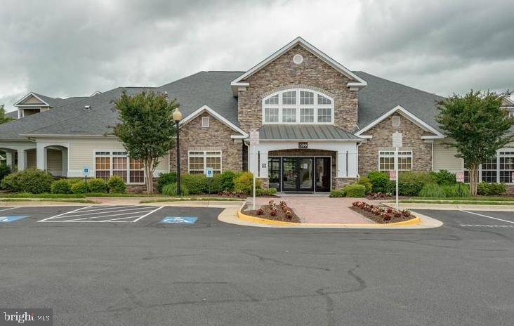 STRATFORD CLUB - Residential