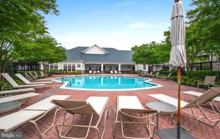 STRATFORD CLUB - Residential