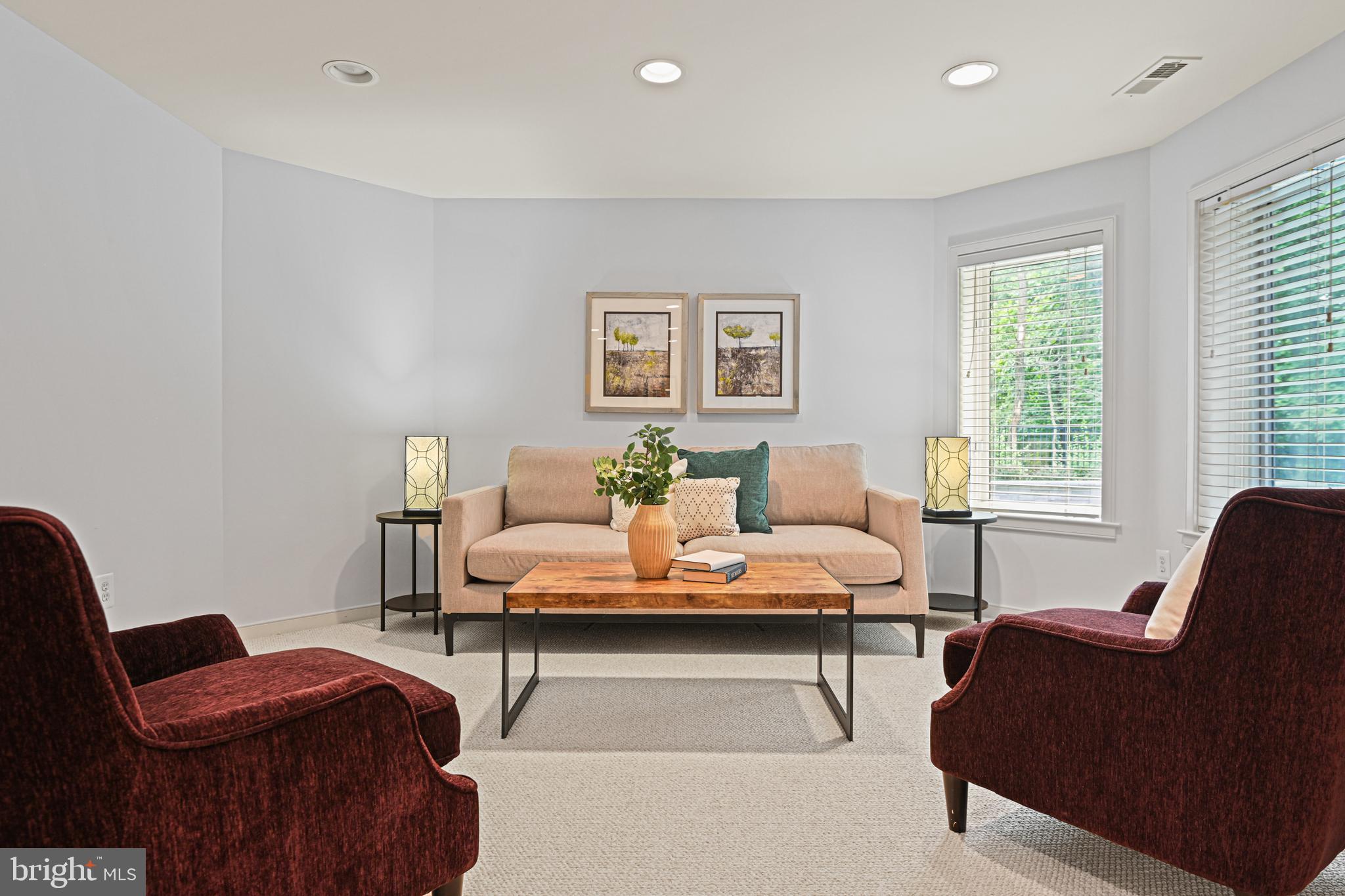 RESTON - Residential