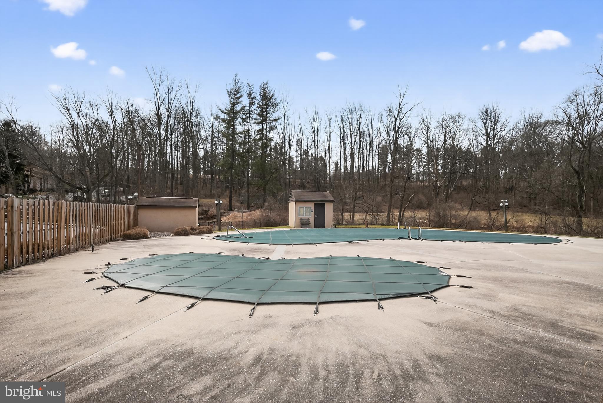 PAINTERS CROSSING - Residential