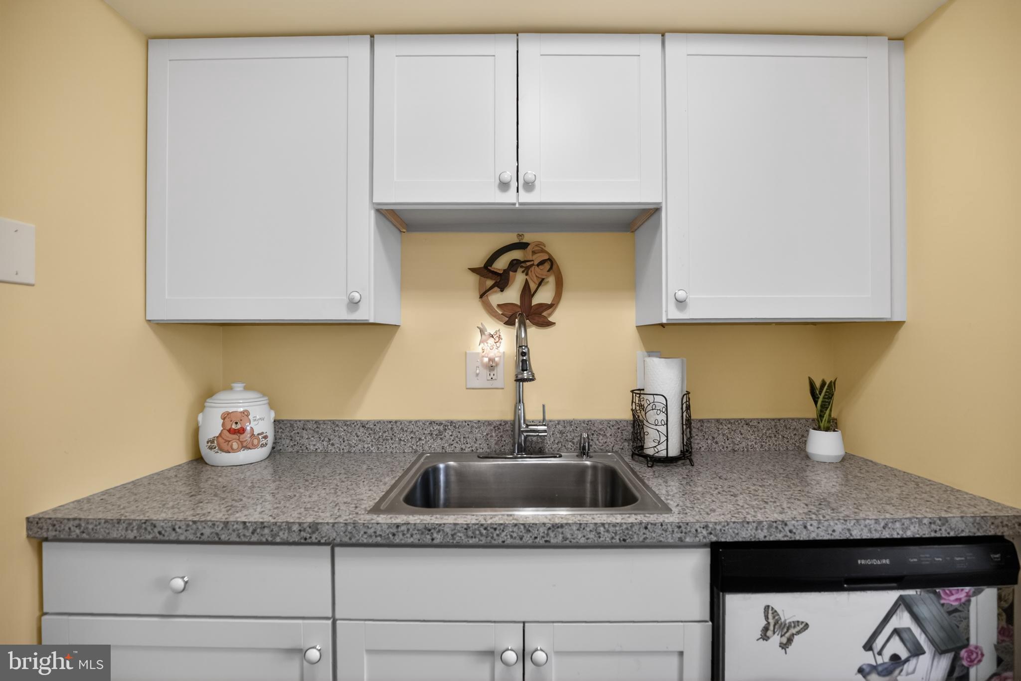 PAINTERS CROSSING - Residential