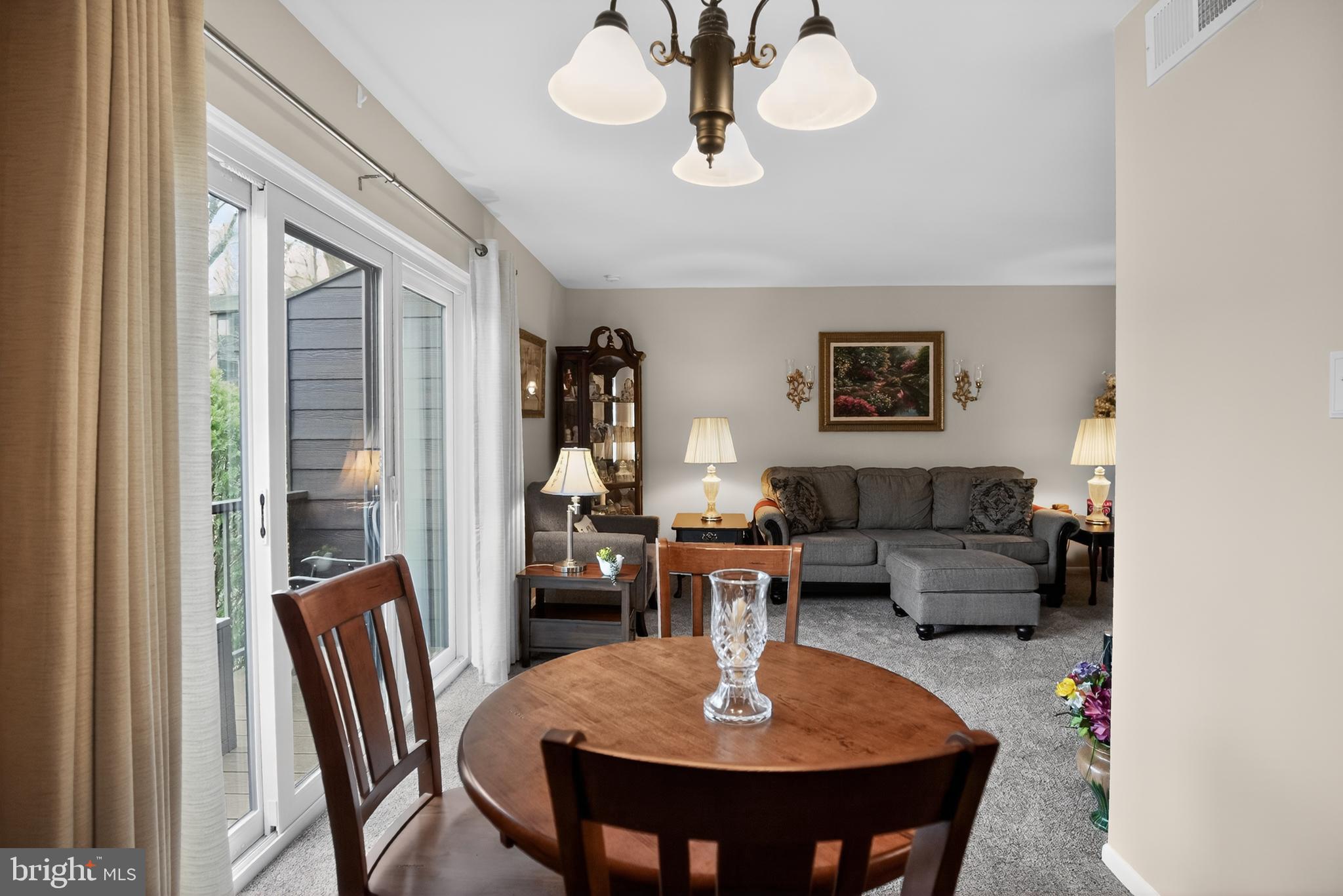 PAINTERS CROSSING - Residential