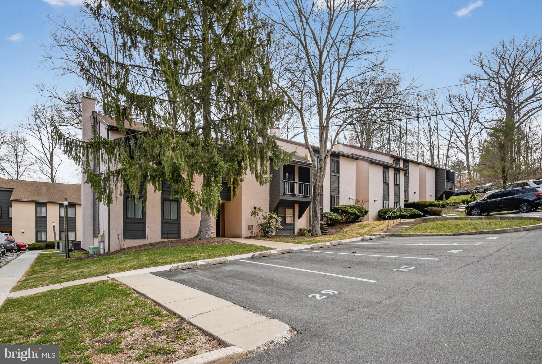 PAINTERS CROSSING - Residential