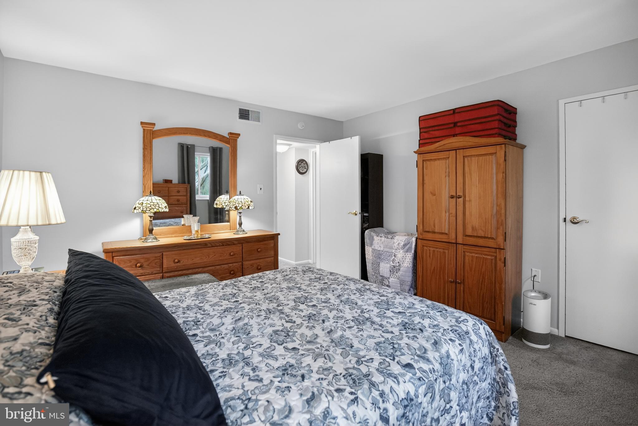 PAINTERS CROSSING - Residential