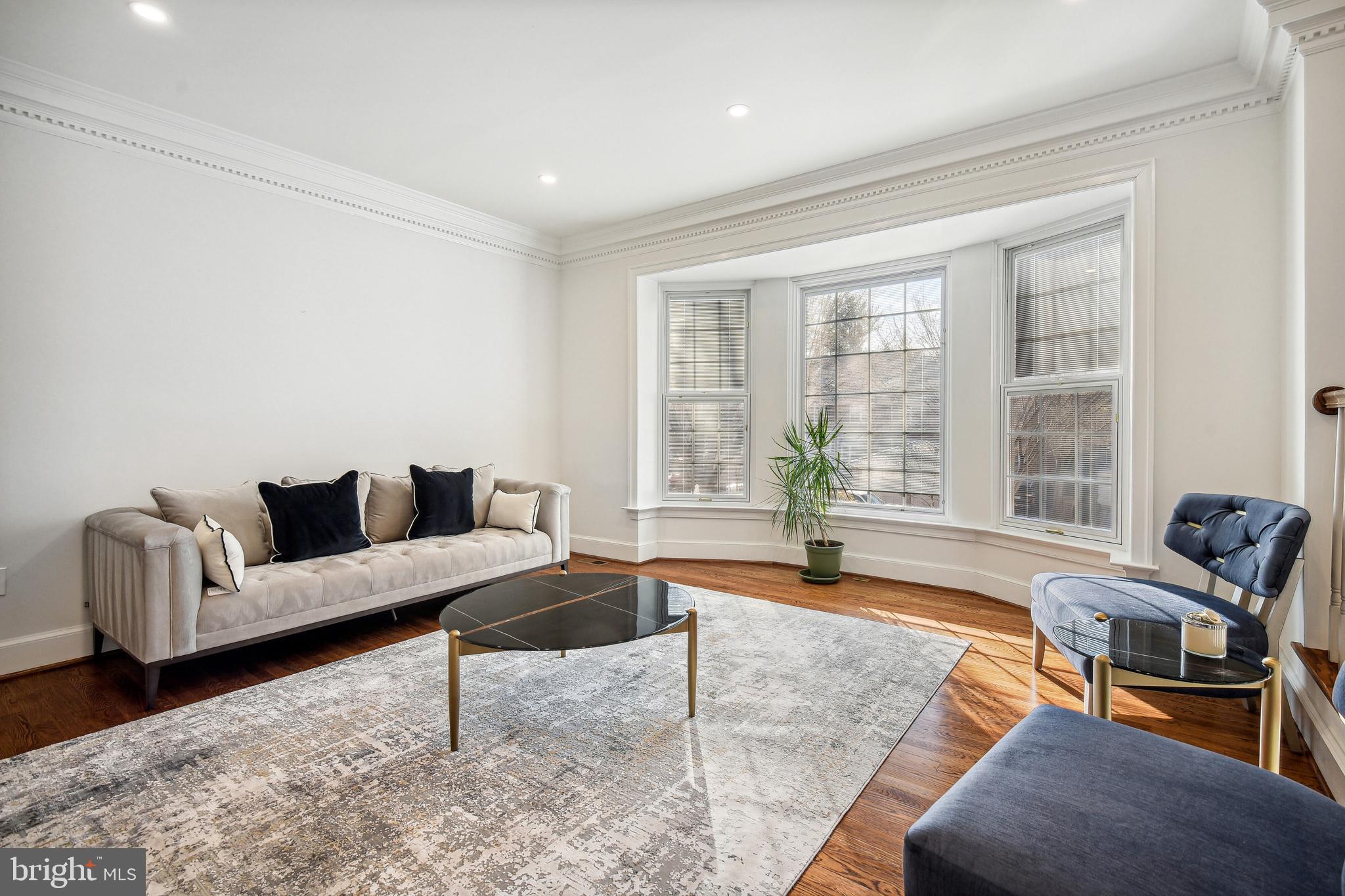 RIVERHILL - Residential Lease