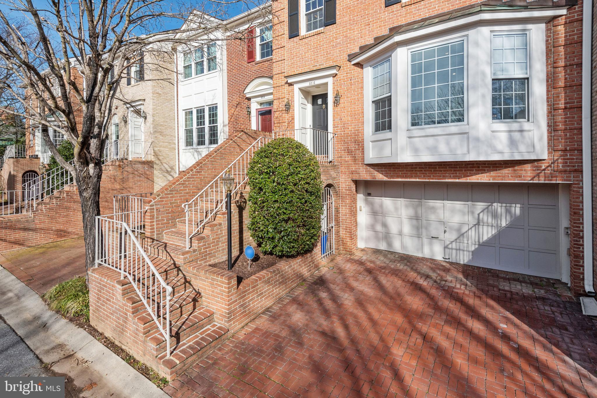 RIVERHILL - Residential Lease