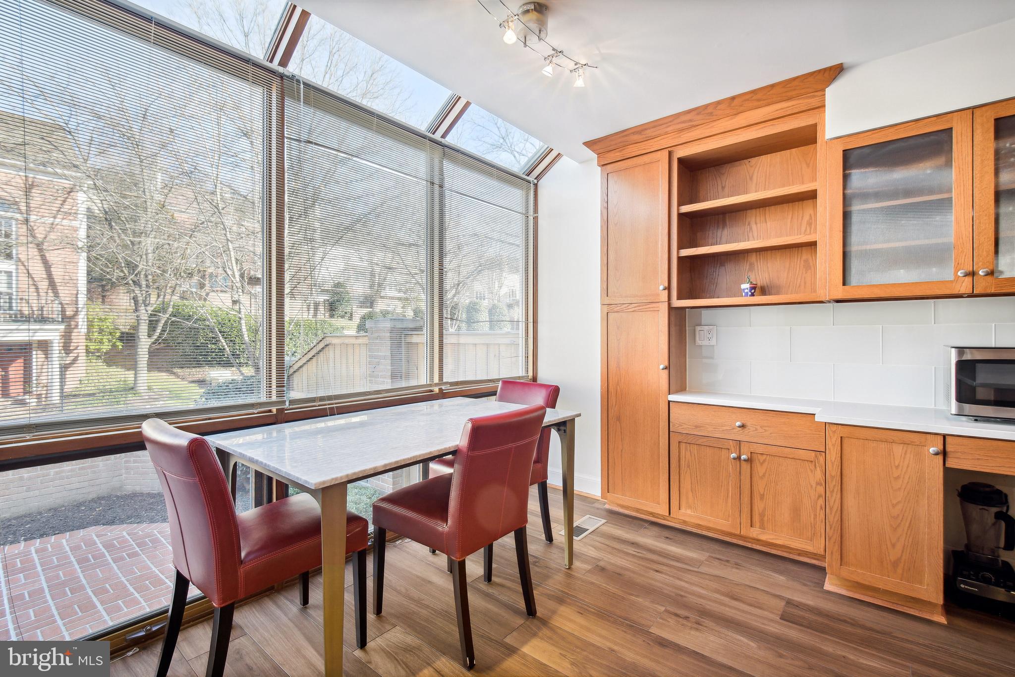 RIVERHILL - Residential Lease