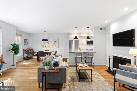 Photo of 1119 Pine Street #206, PHILADELPHIA, PA 19107 (MLS # PAPH2667128)