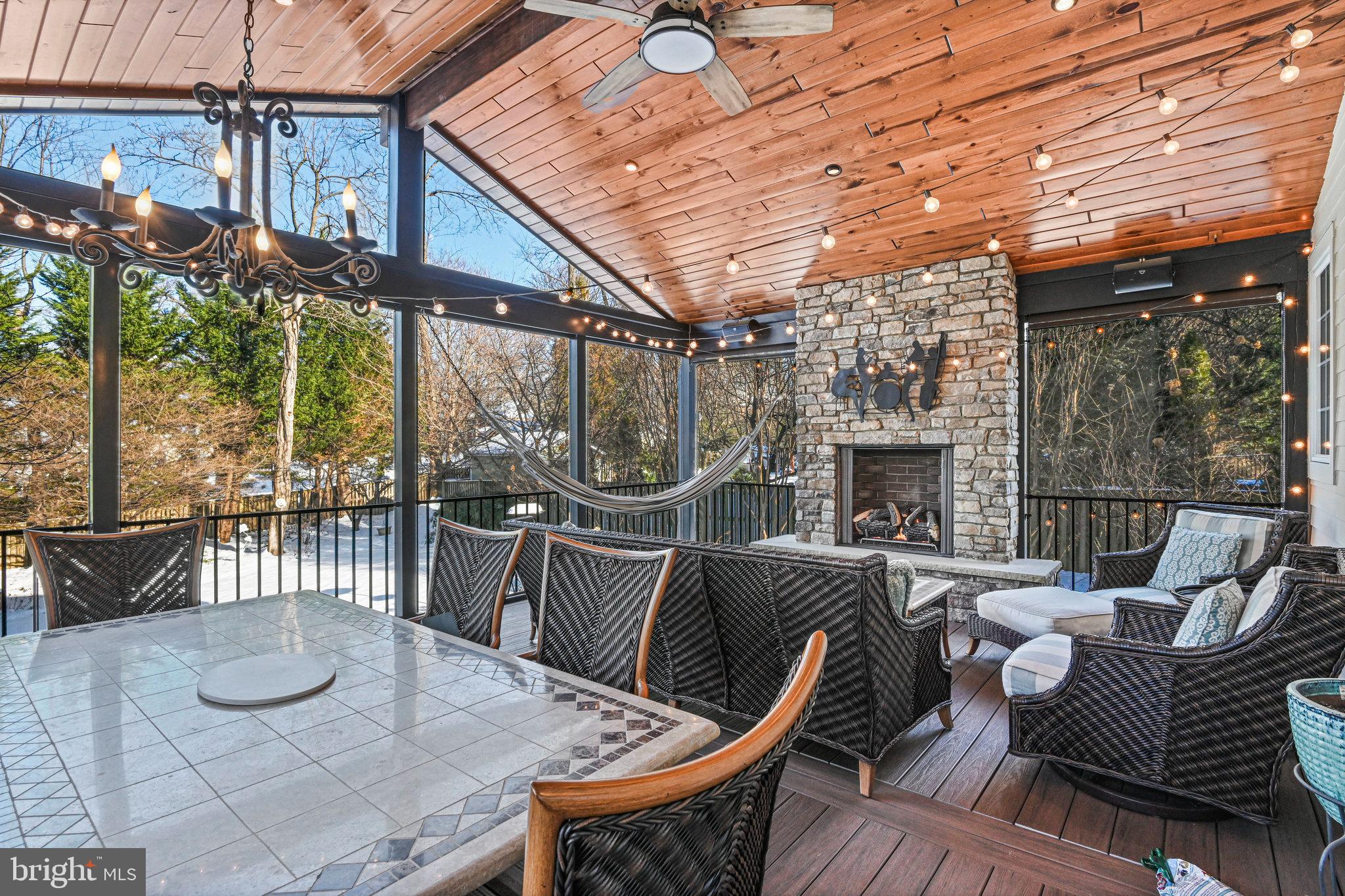 KINGCREST - Residential