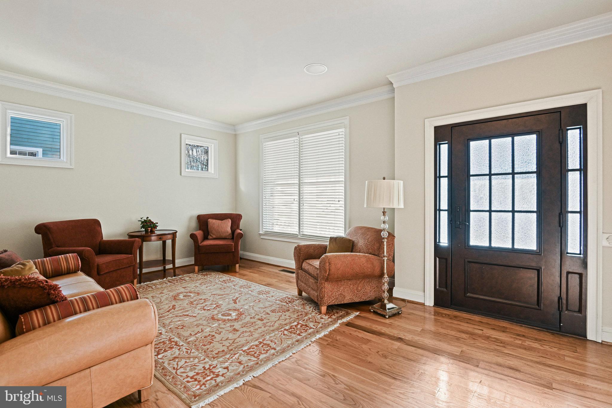 KINGCREST - Residential